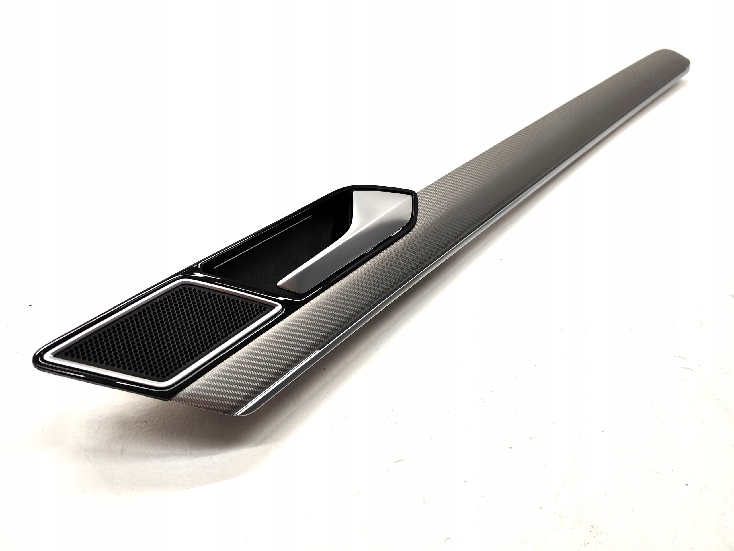 VW PASSAT B8 LISTWA DEKOR DRZWI TYŁ PRAWY AMBIENTE 3G0867450A