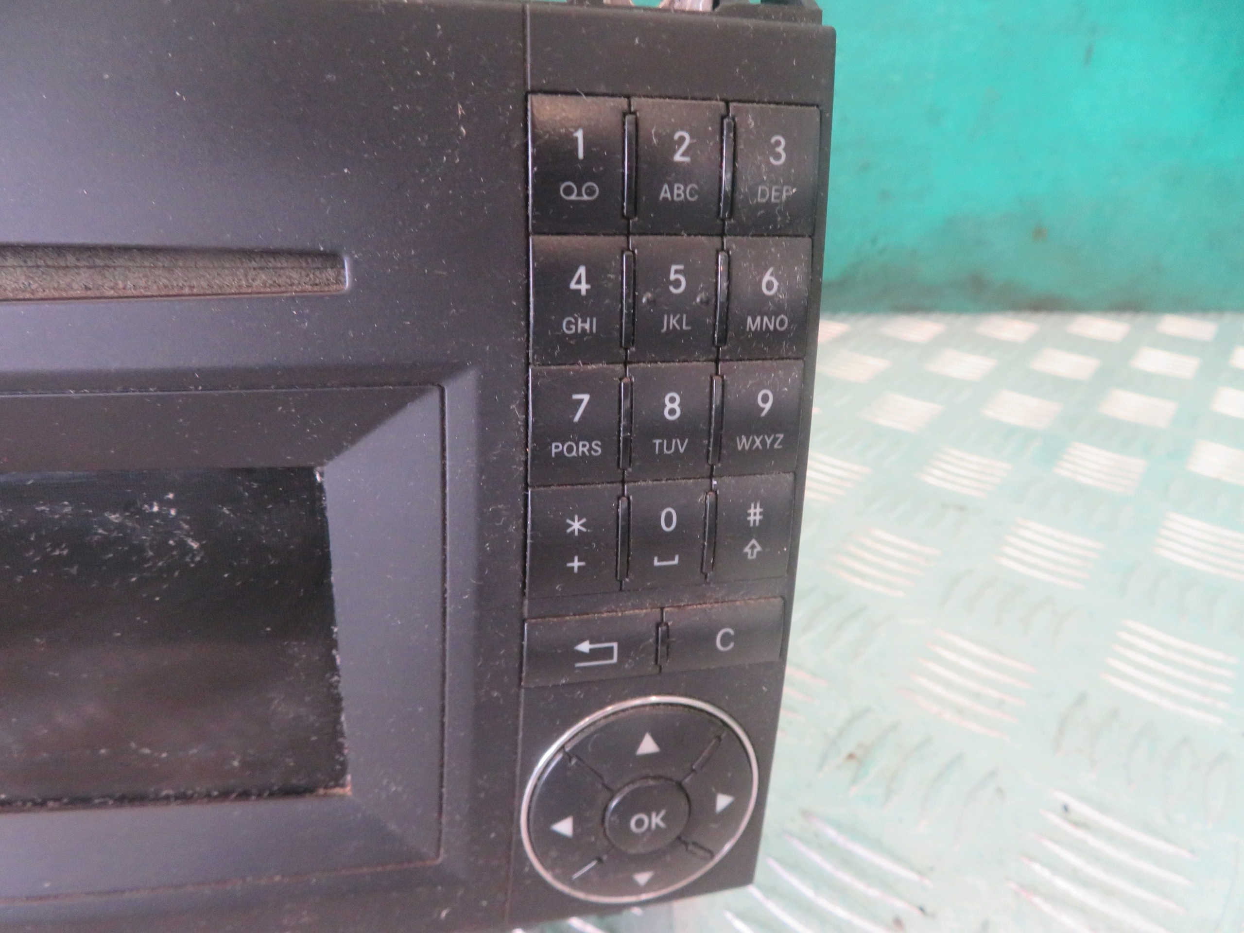 RADIO MERCEDES SPRINTER 11R A1699002000