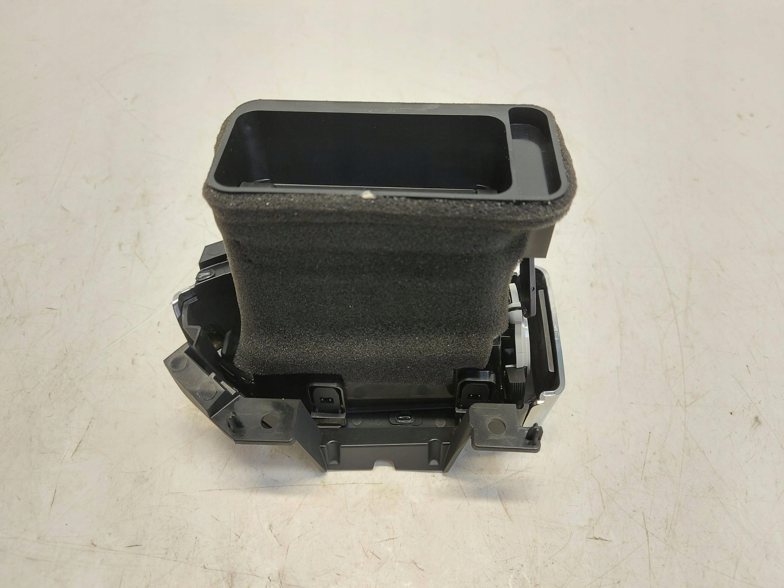 Mazda CX5 II Lift mřížka klími levá