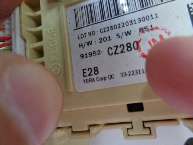 SKRZYNKA BEZPIECZNIKÓW HYUNDAI TUCSON IV 1.6 2020- Typ samochodu Samochody osobowe