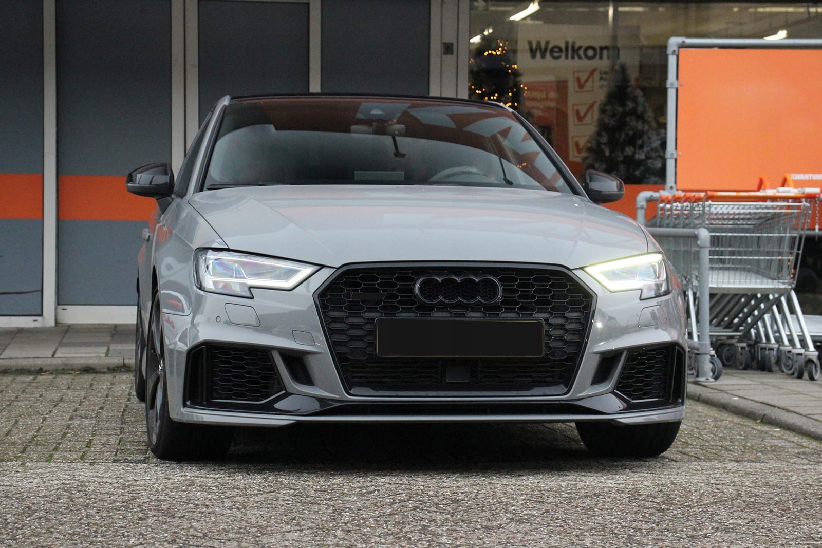 AUDI A3 8V 17-20 HB GRILL STYLIZACJA NA RS3 RADAR Producent części Inny