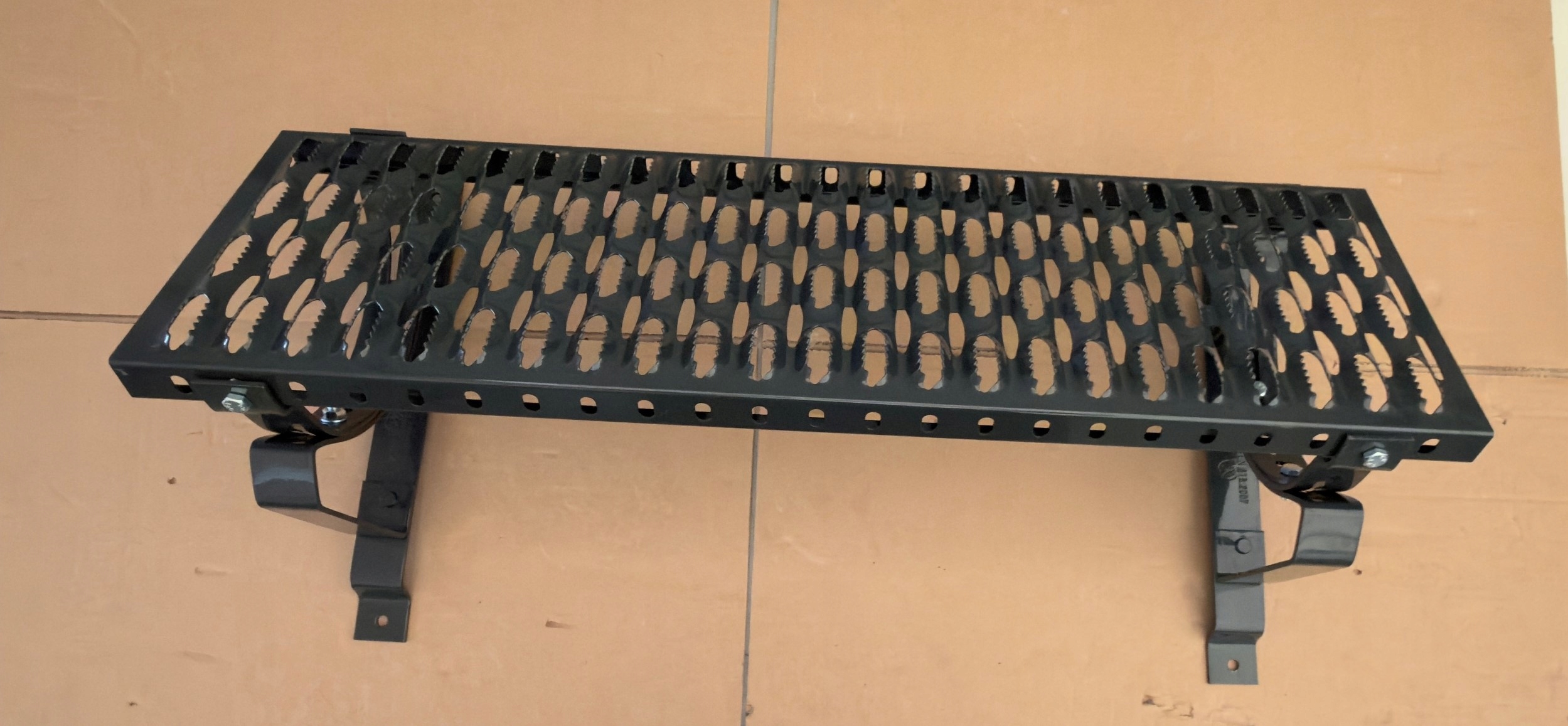 Sada kominické lavice 80 cm pro plechovou střešní krytinu Ral 9005 8017 7016 komplet