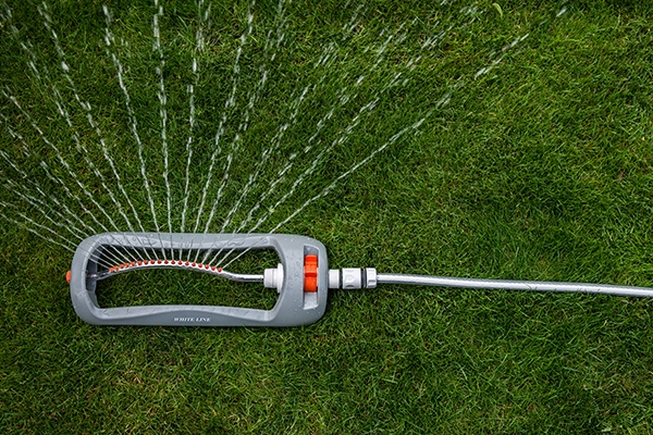 ZRASZACZ OGRODOWY WAHADŁOWY OSCYLACYJNY 334m METAL Typ naziemne