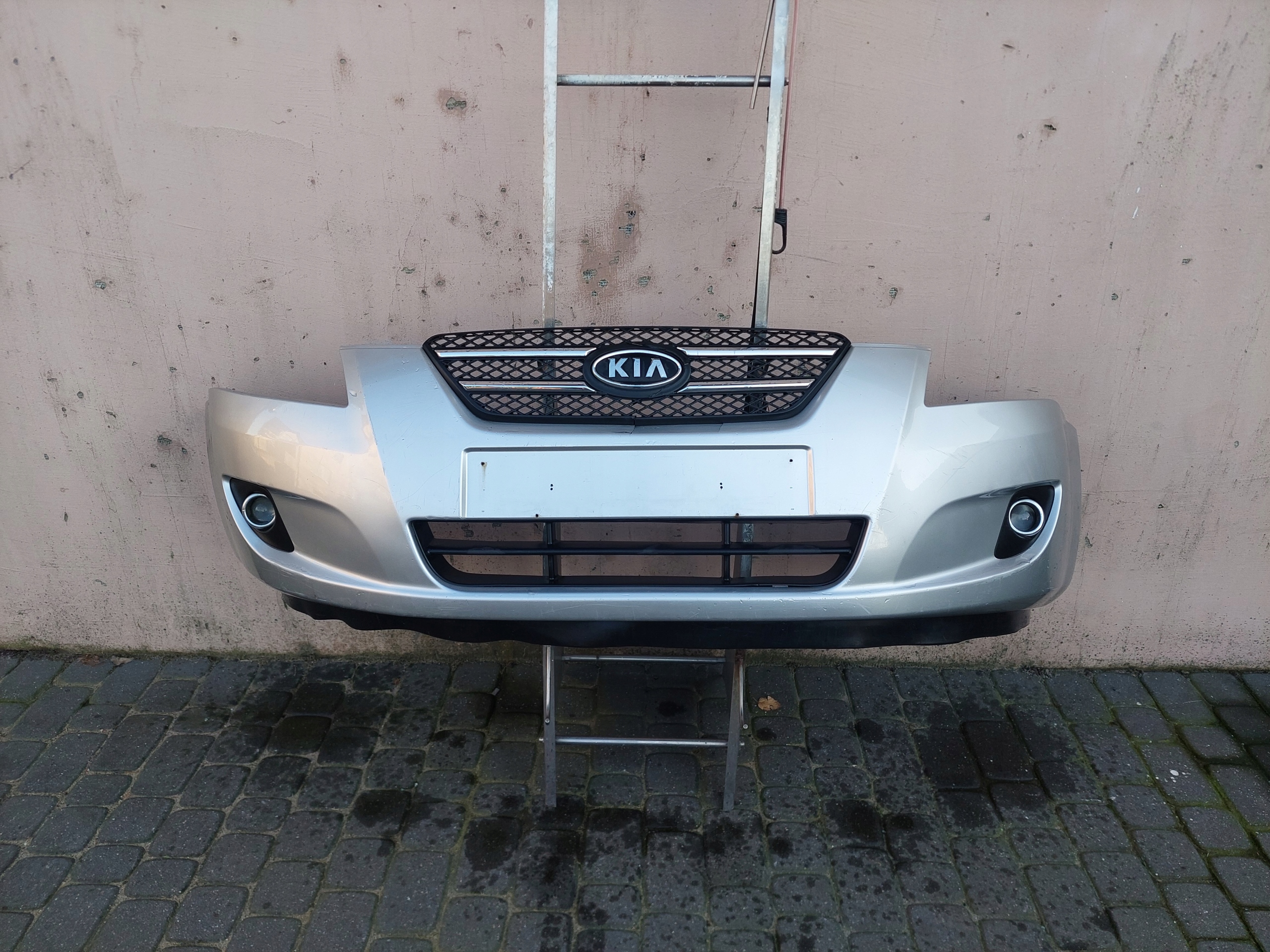 ZDERZAK PRZÓD PRZEDNI KIA CEED I 1 2006-2012 KOLOR LAKIER 9S