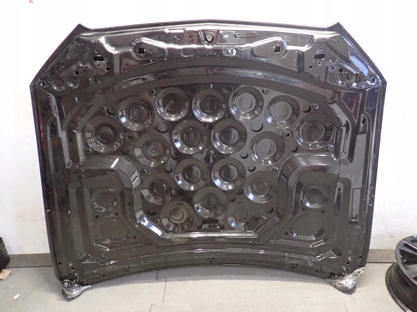 Capot MERCEDES E-KLASA W213 2016- Remplacement