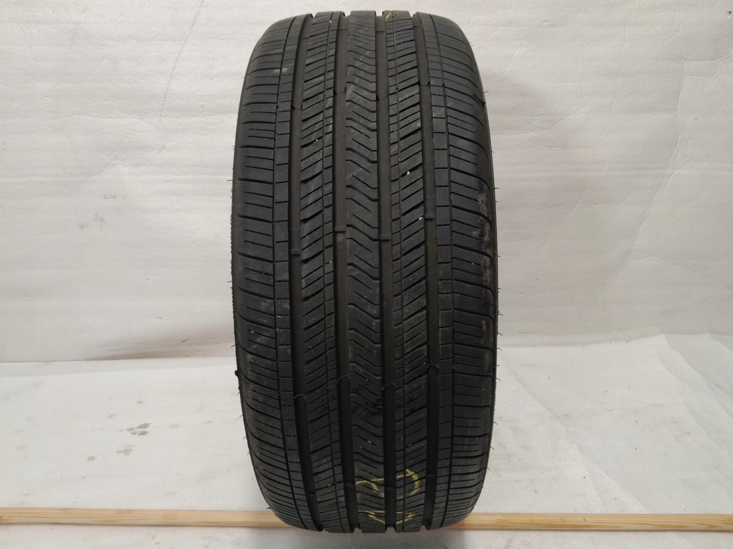 gomma letnia Goodyear Eagle Touring 235/40 R19