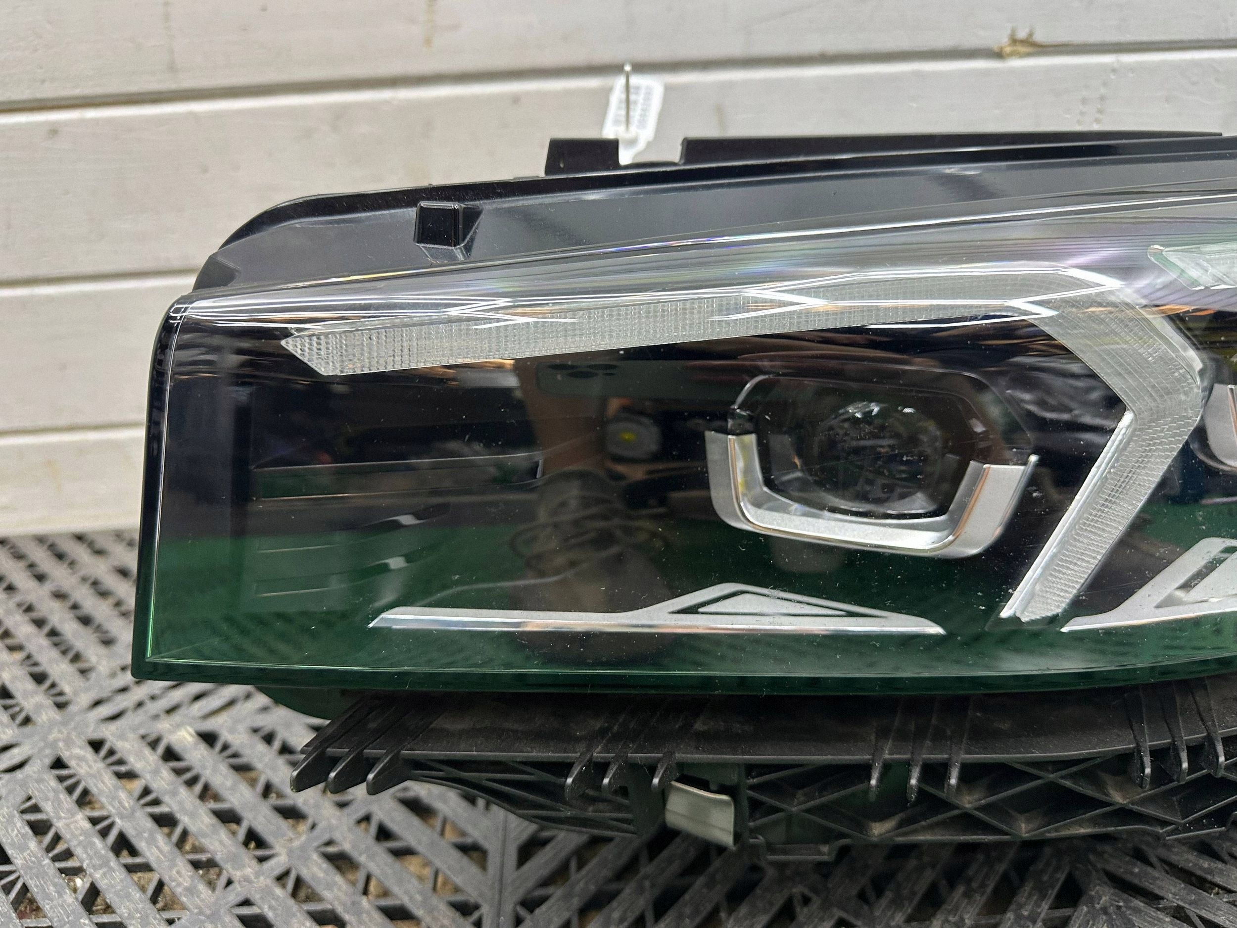 light front side left BMW 3 G20 G21 LCI LIFT 9450795