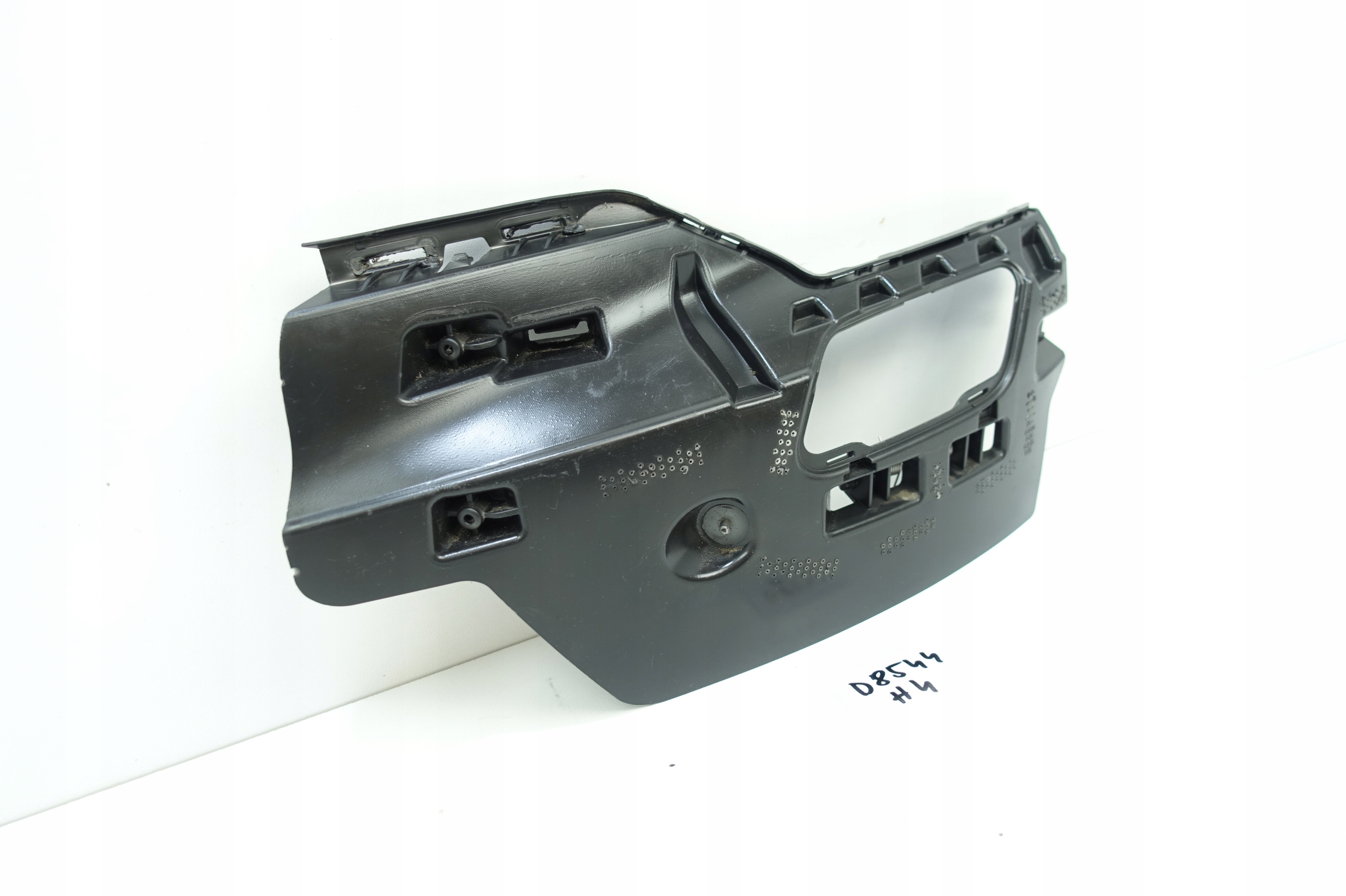 holder washer left AUDI A6 C8 4K0807095