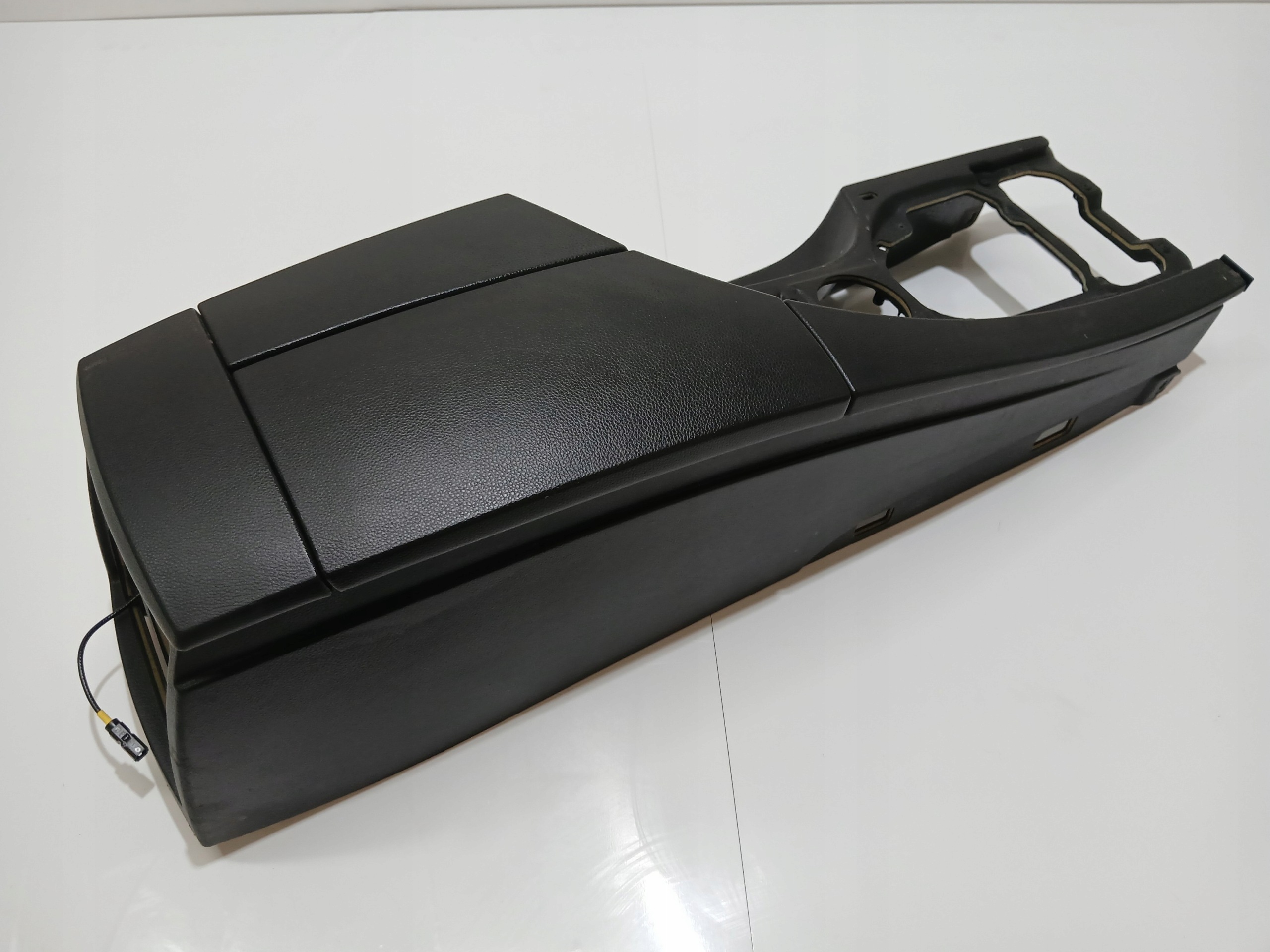 bracciolo BMW E61 LCI 7034086 EU