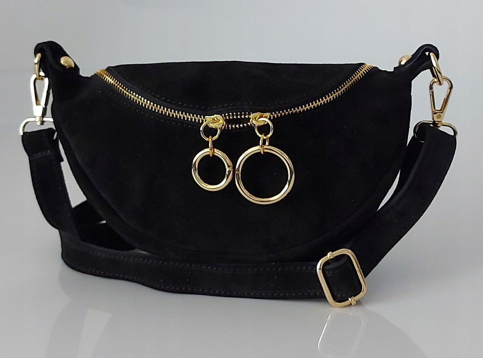 Italská semišová kabelka přes rameno Vera Pelle Černá