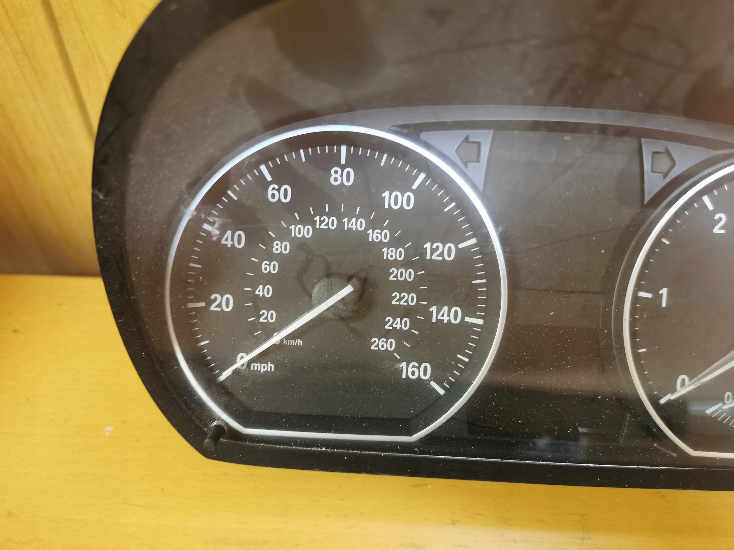 dials dials BMW SERIA 1 E87 E81 2.0D 9187049-02