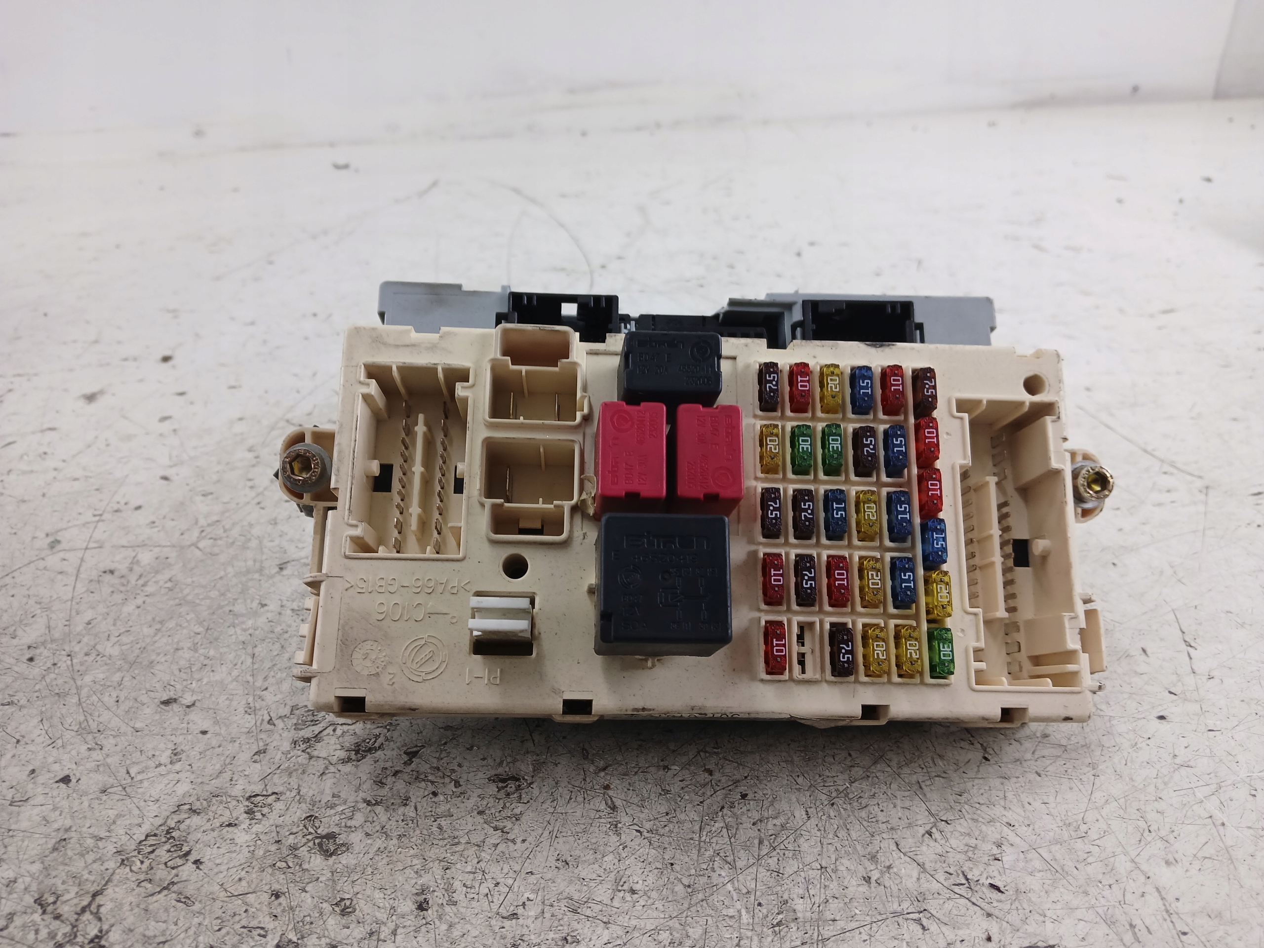 ALFA ROMEO GT 147 Module fusibles 60684629