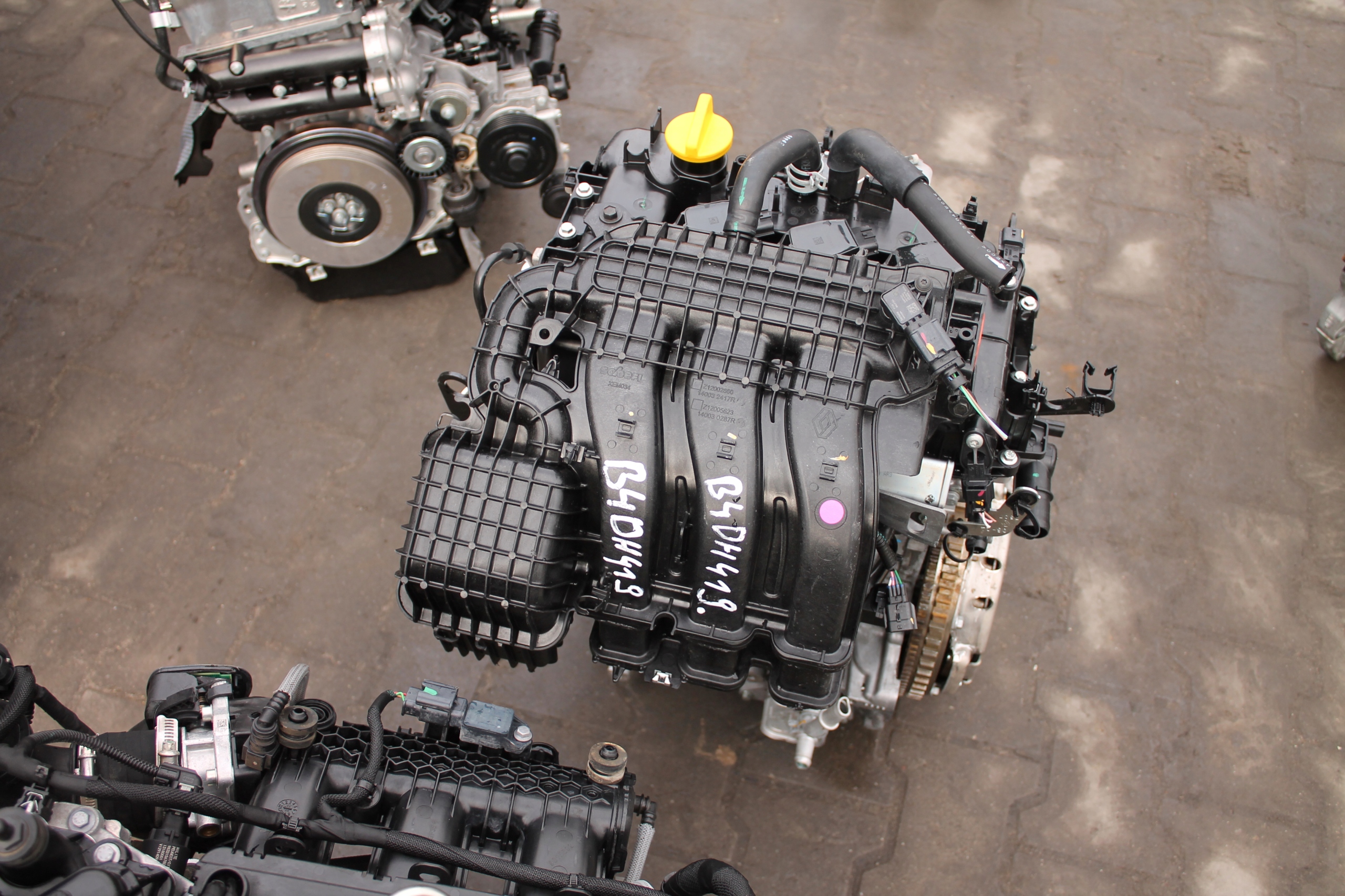 engine complete DACIA 1,0 B4DH419 6 TYSKM