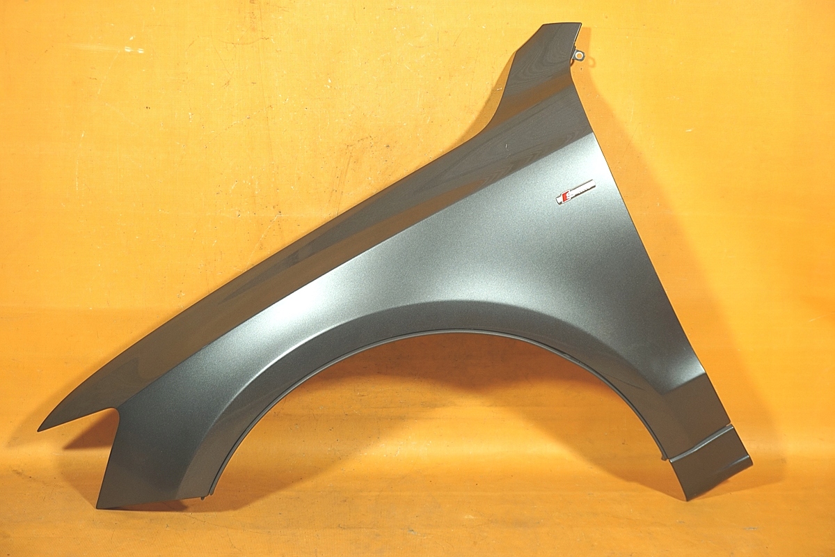 Audi Q5 8R LIFT 47KM S Line Błotnik PRZÓD Przedni LEWY 8r0821105a LZ7S