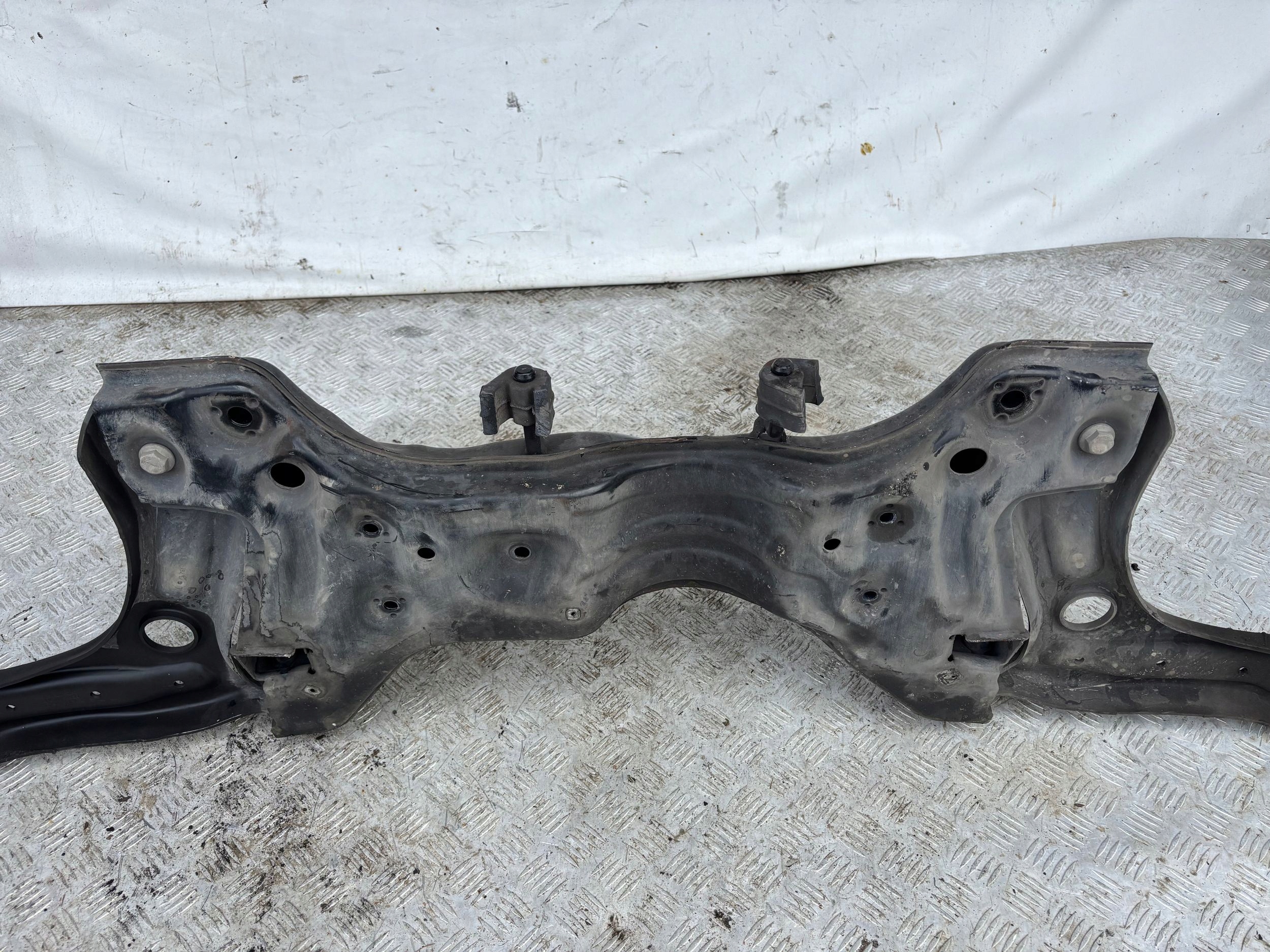 axle beam axle beam sider SKODA RAPID 1.4 TSI