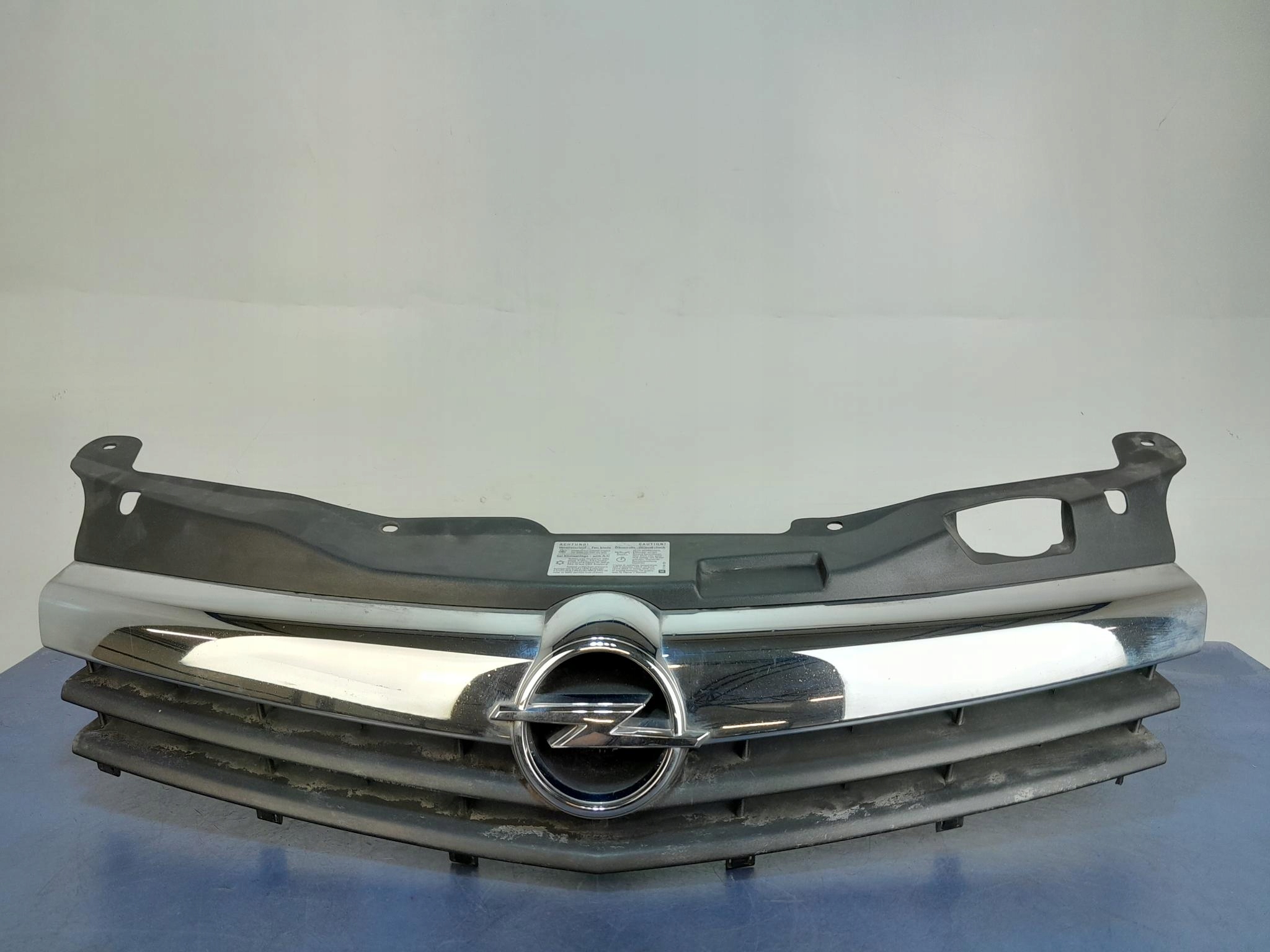 Opel Astra Kühlergrill FRONTGRILL Kühlergitter 13108460 - Thumbnail 1