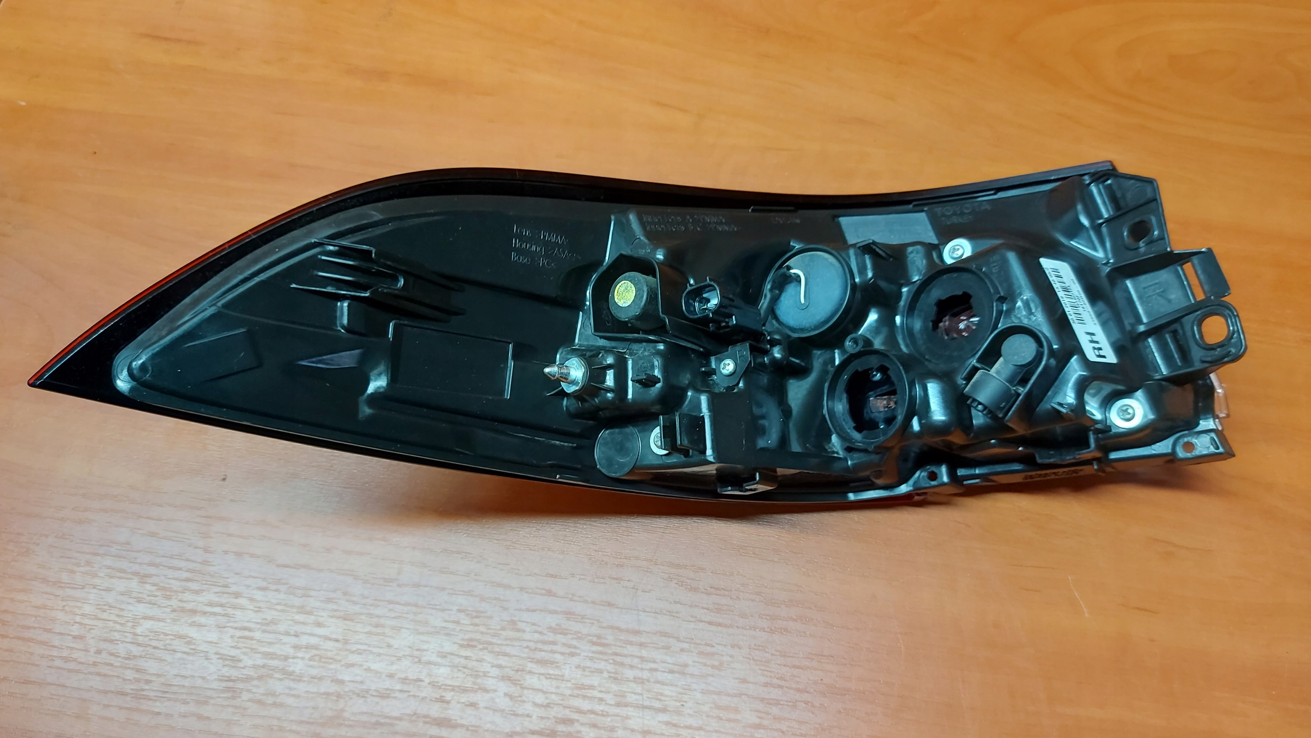 light right right rear part TOYOTA COROLLA E21 sedan 19