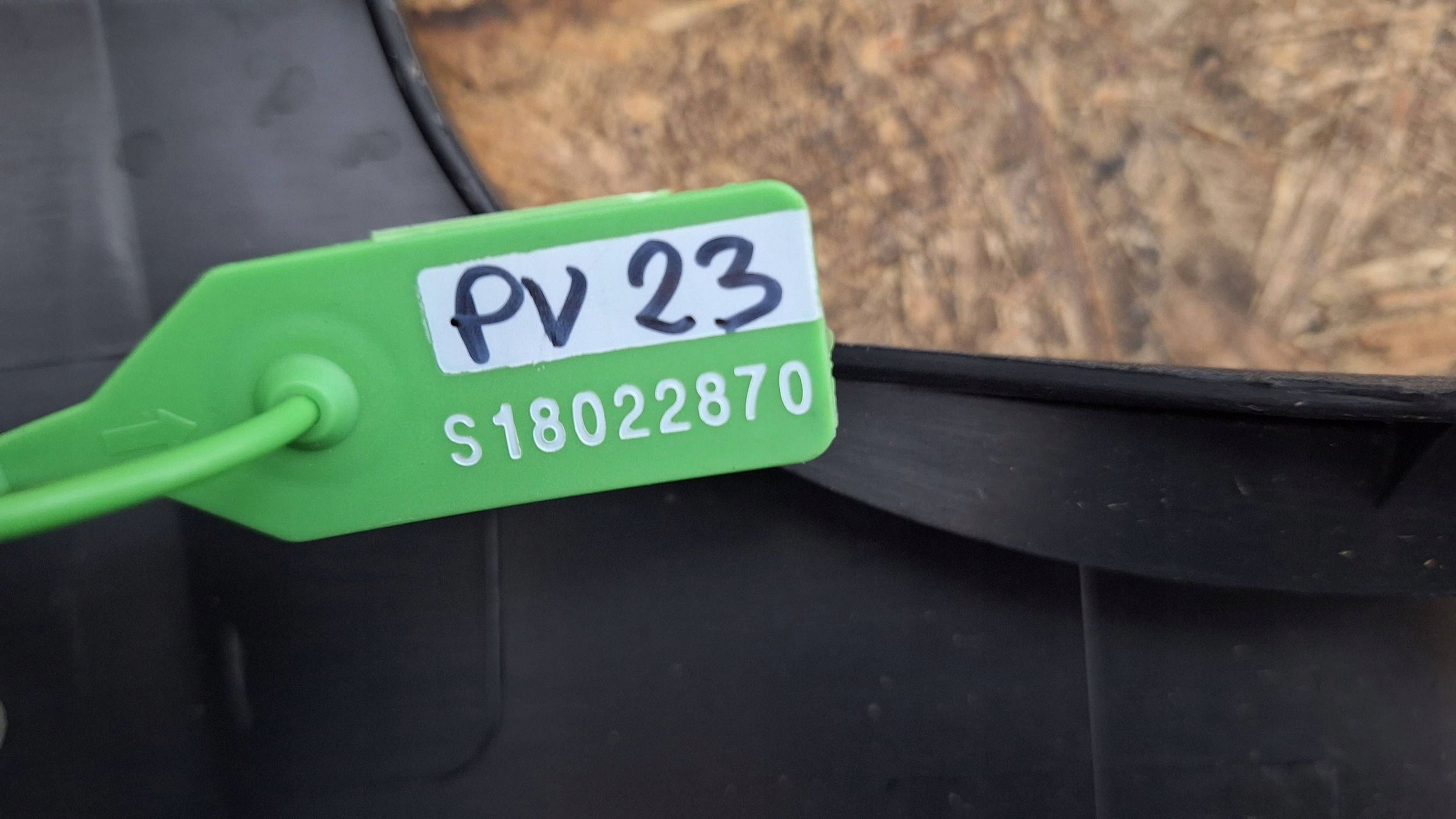 cap threshold moulding threshold left VOLVO XC90 02- 30653722