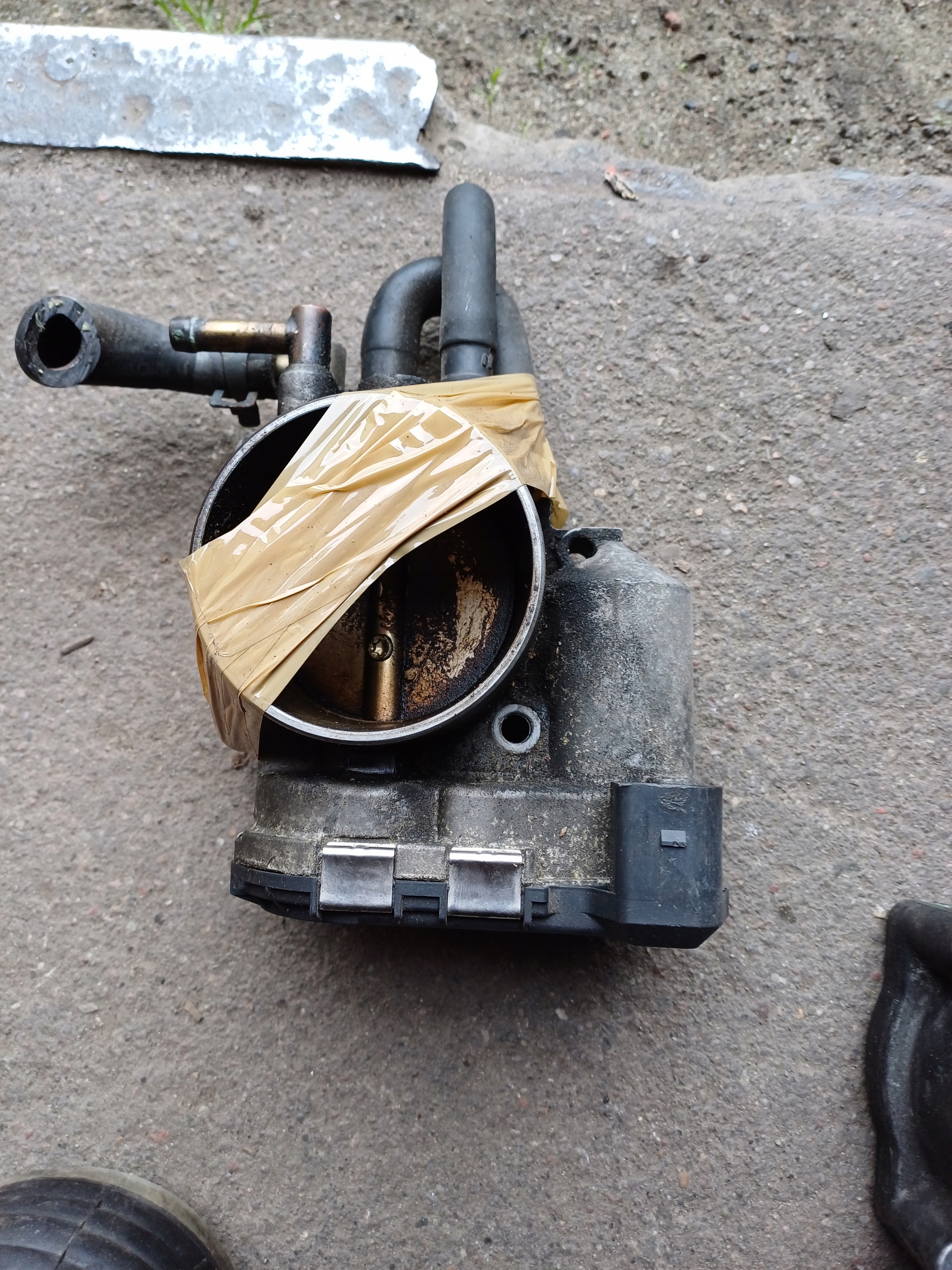 AUDI A4 B5 A6 C5 2.8 throttle flap 078133062B