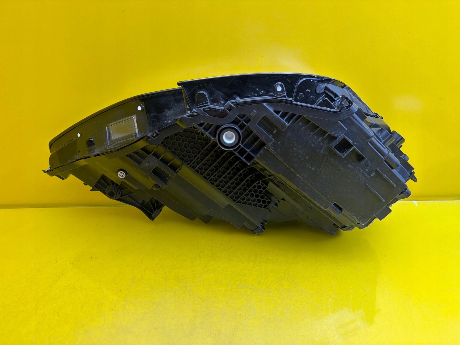 light left Audi Q8 4M Lift 4M8 Laser 4M8941085