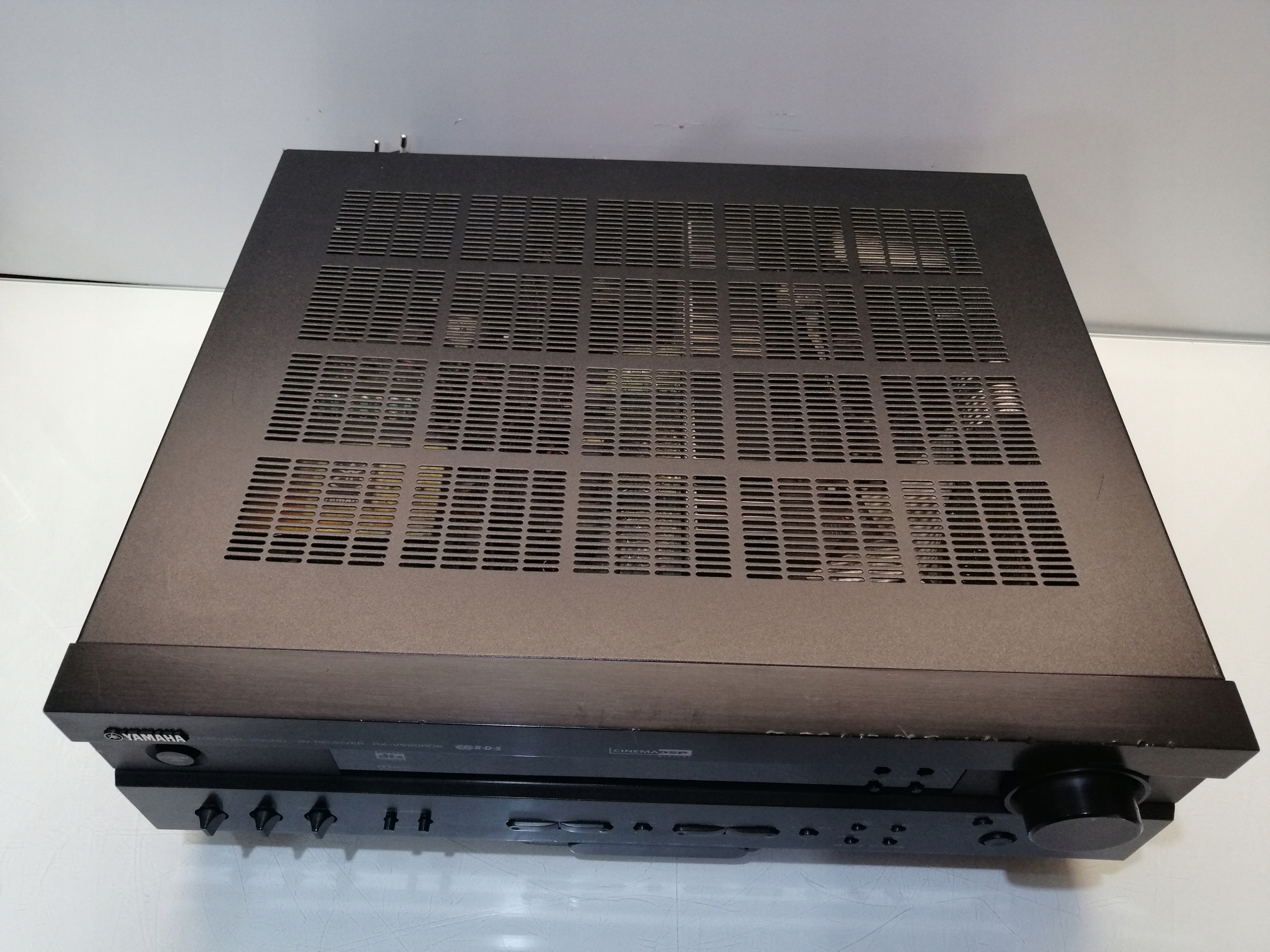 AMPLITUNER YAMAHA RX-V520RDS Kod producenta YAMAHA RX-V520RDS