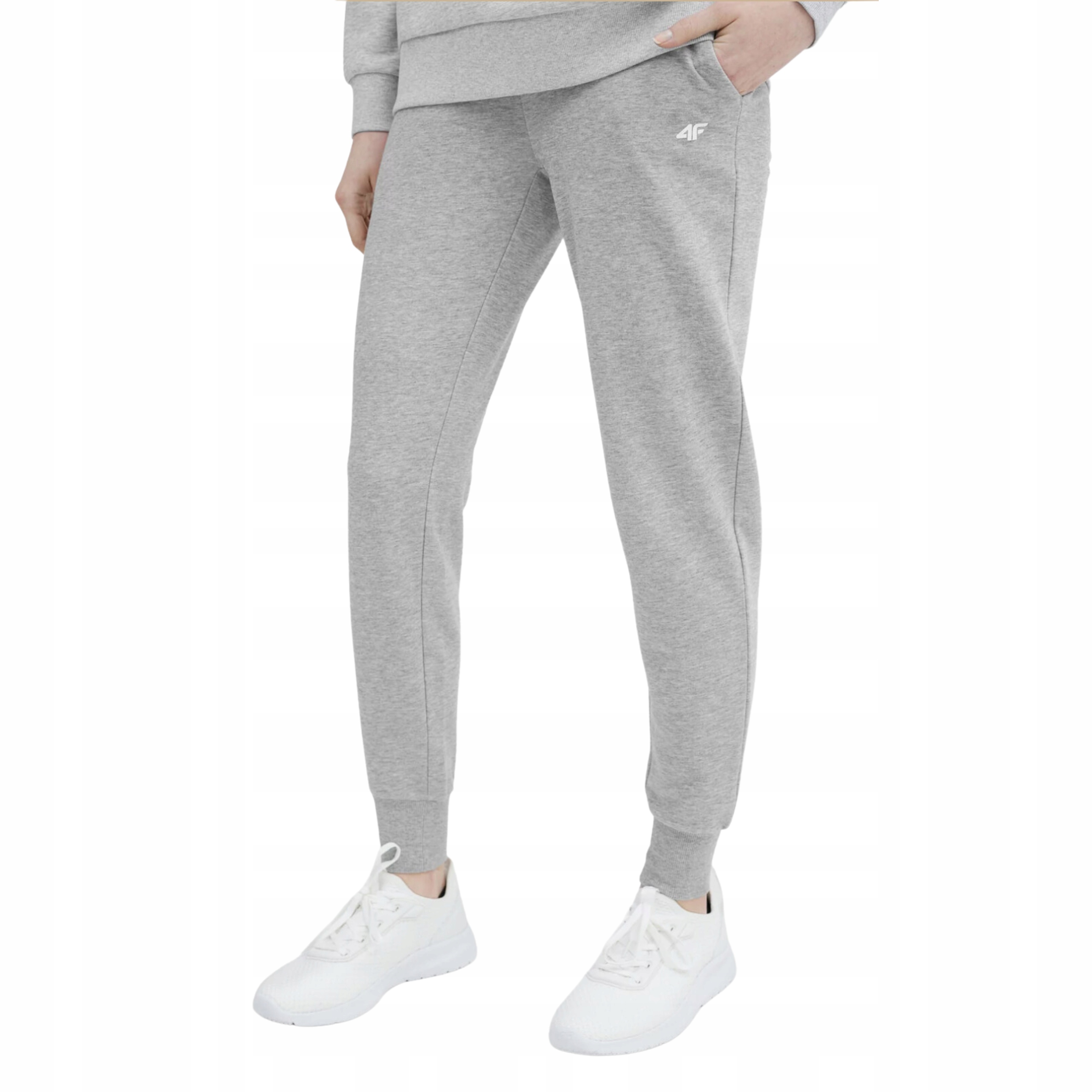 DAMSKIE SPODNIE DRESOWE TRENINGOWE BASIC 4F DRESY SPORTOWE JOGGERY Rozmiar M