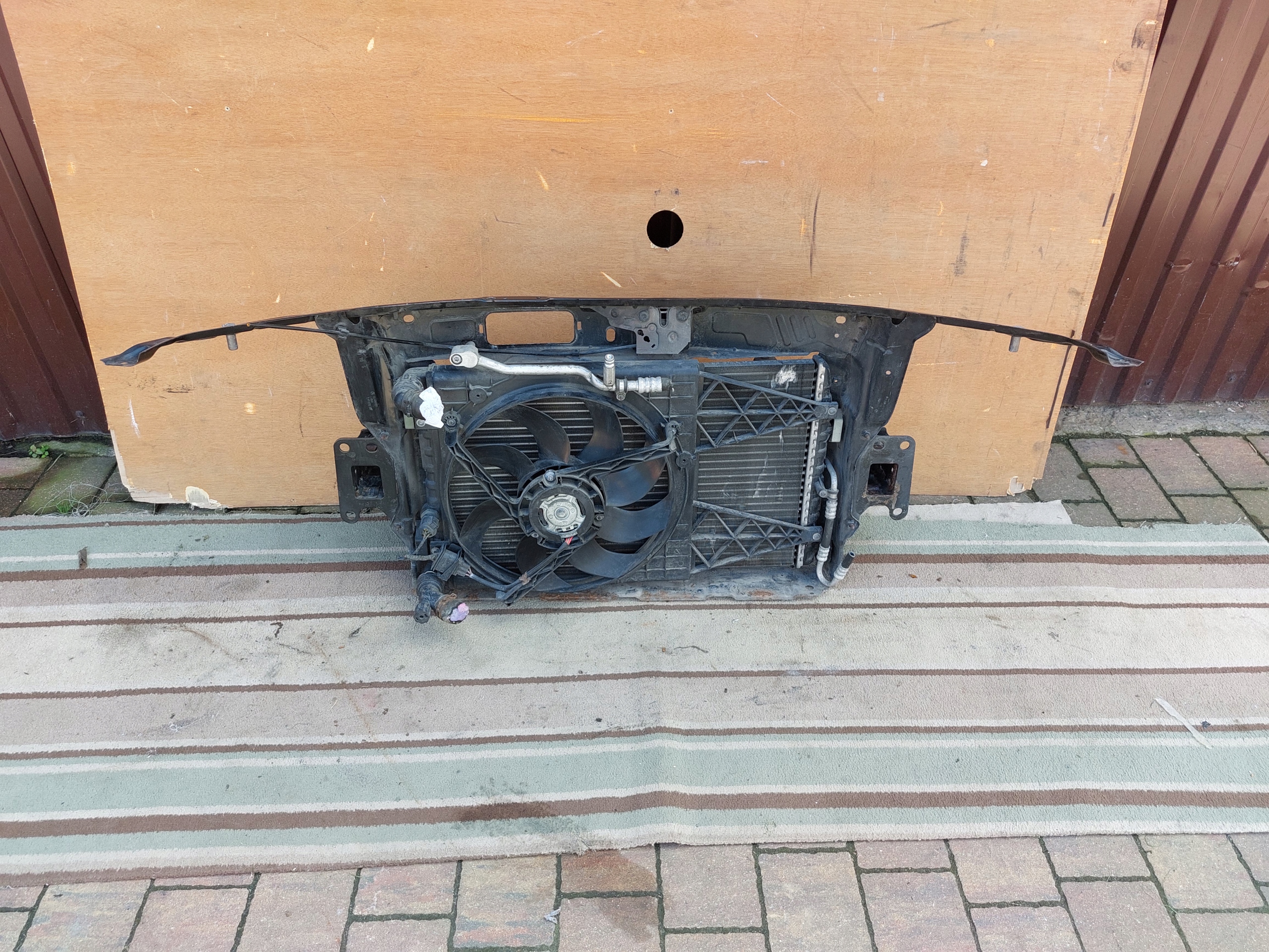 support panel for radiators SKODA FABIA II 1.4 TDI 10r