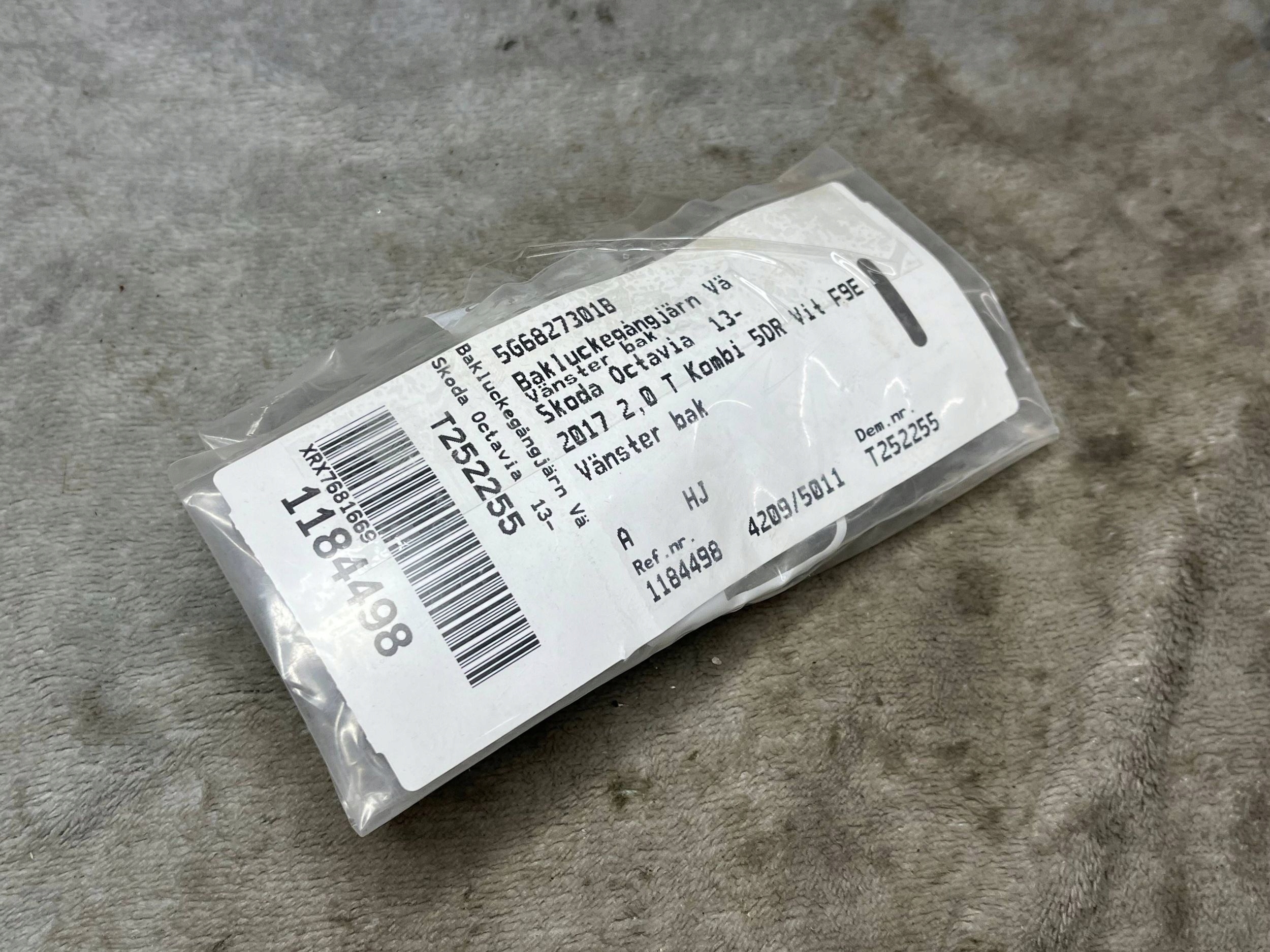 5G6827301B hinge bonnet boot VOLKSWAGEN GOLF VII !J