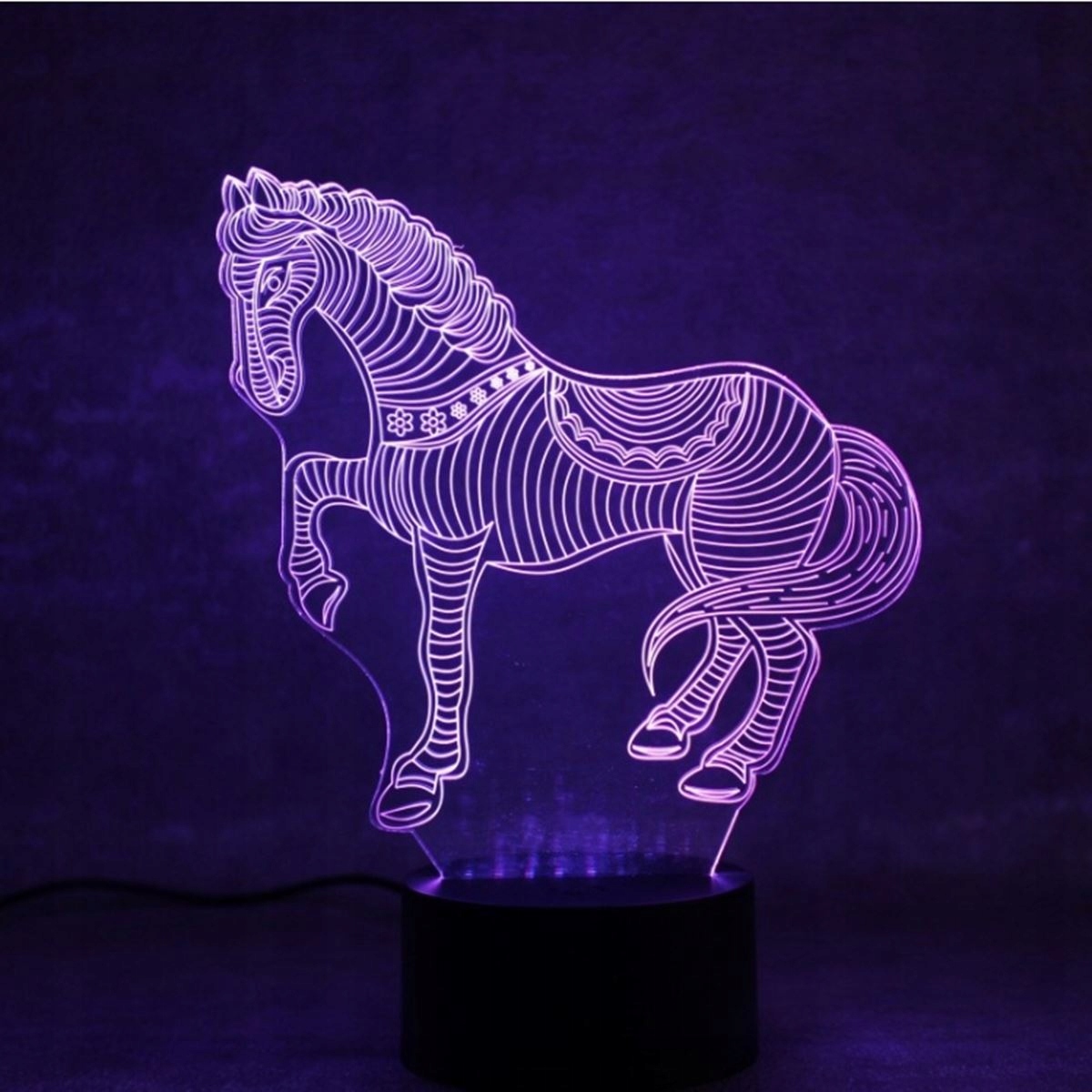 LAMPKA NOCNA 3D KOŃ PILOT PREZENT