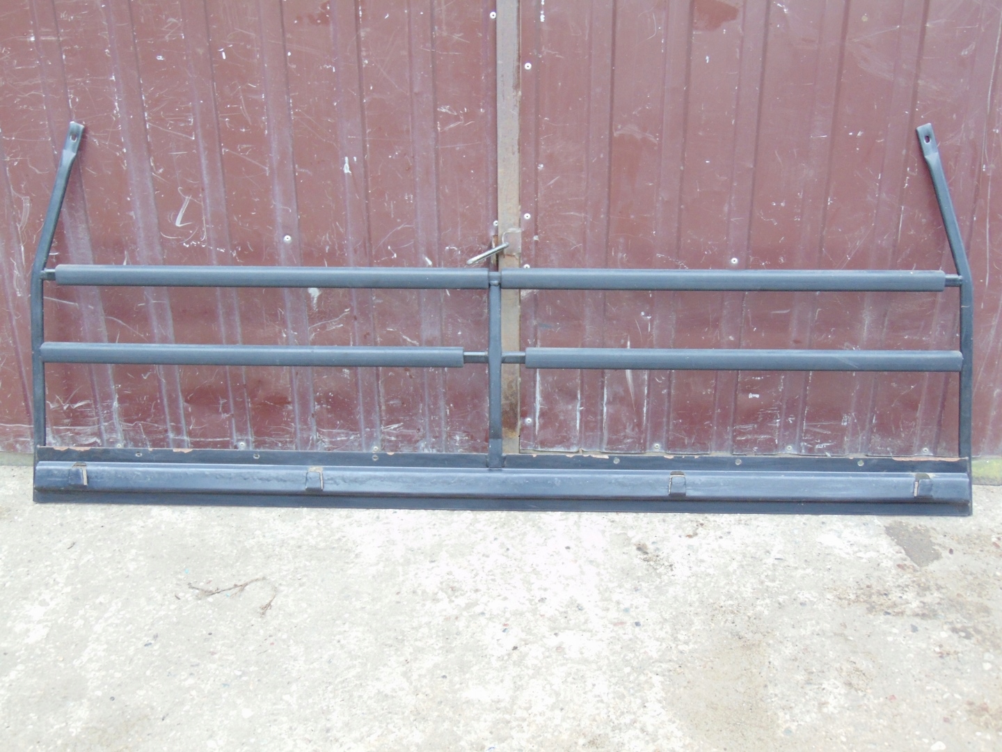 1212 - Решетчатая перегородка SPRINTER W903 DOKA