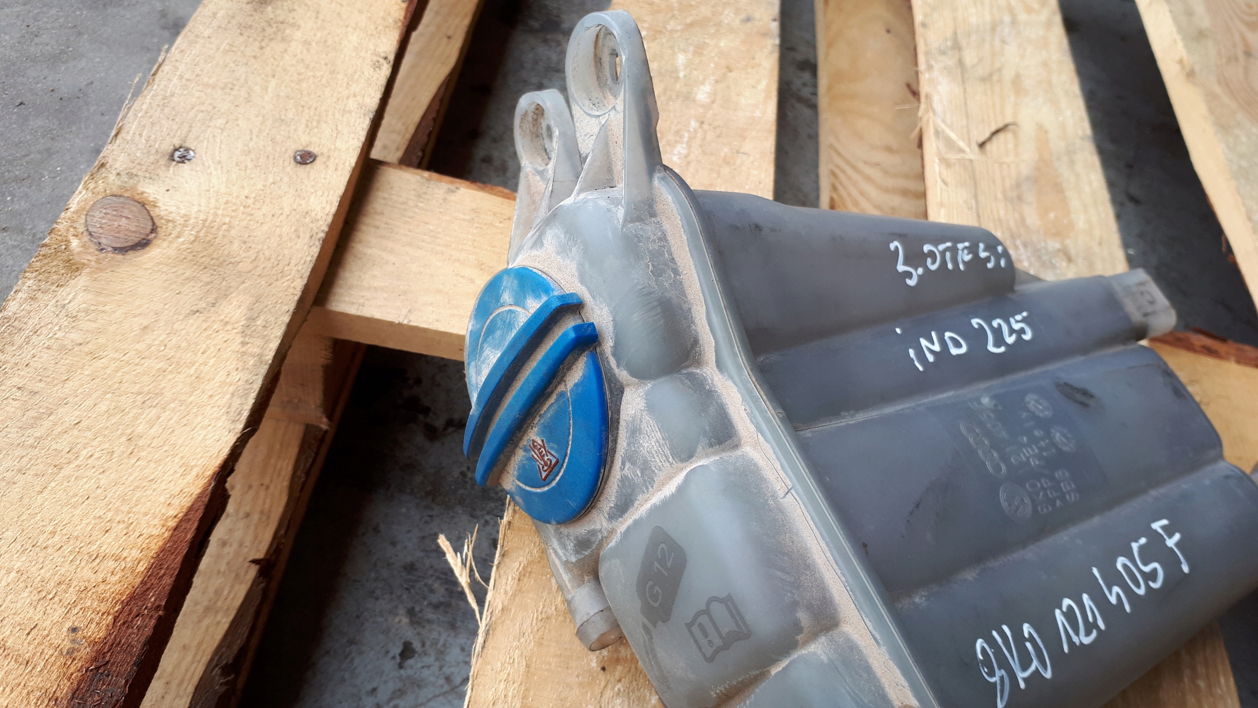 S4 B8 A4 RÉSERVOIR EAU 3.0 TFSI S5 A5