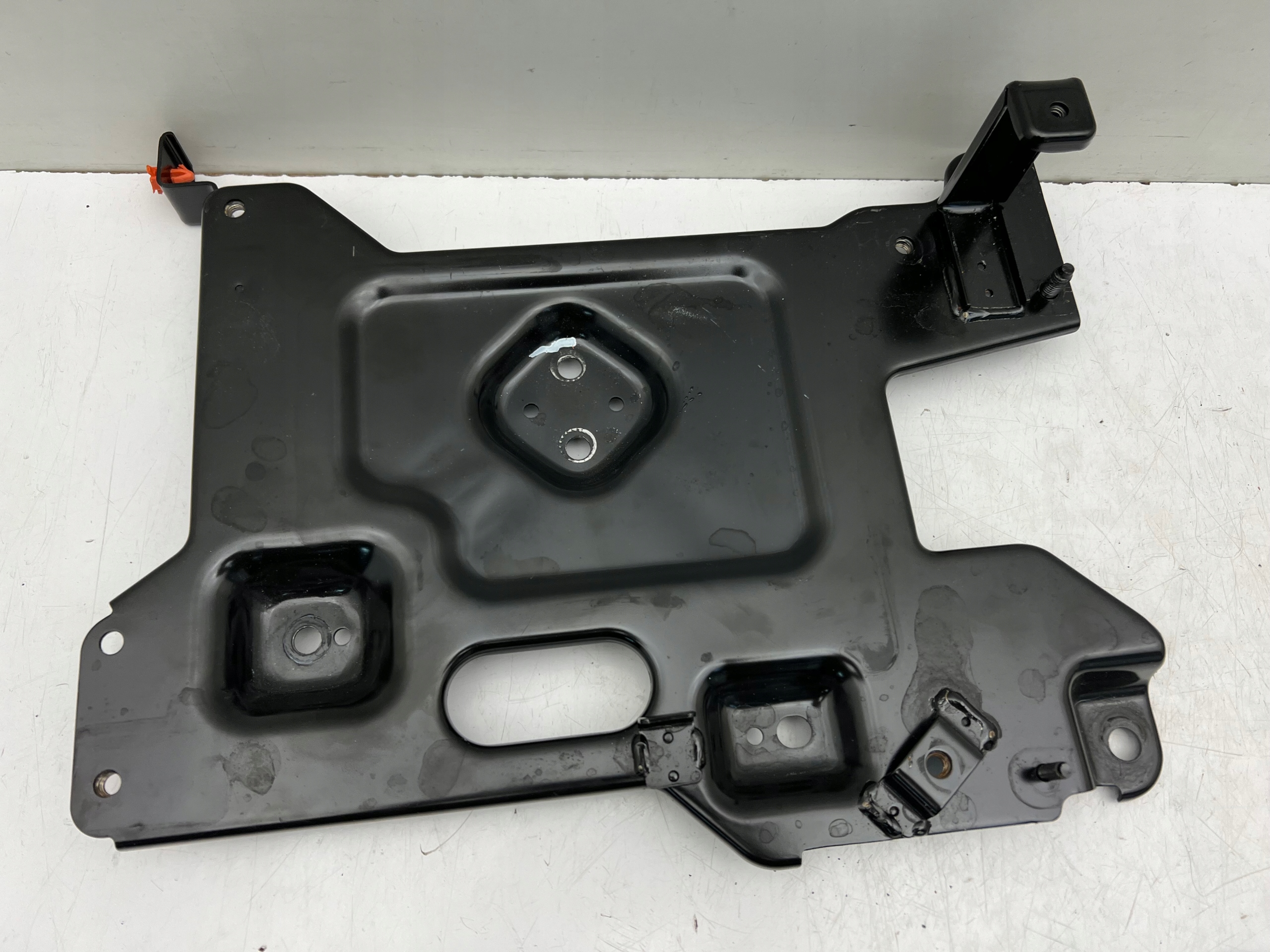 KIA SPORTAGE 5 V БАТАРЕЯ БАЗА 21-