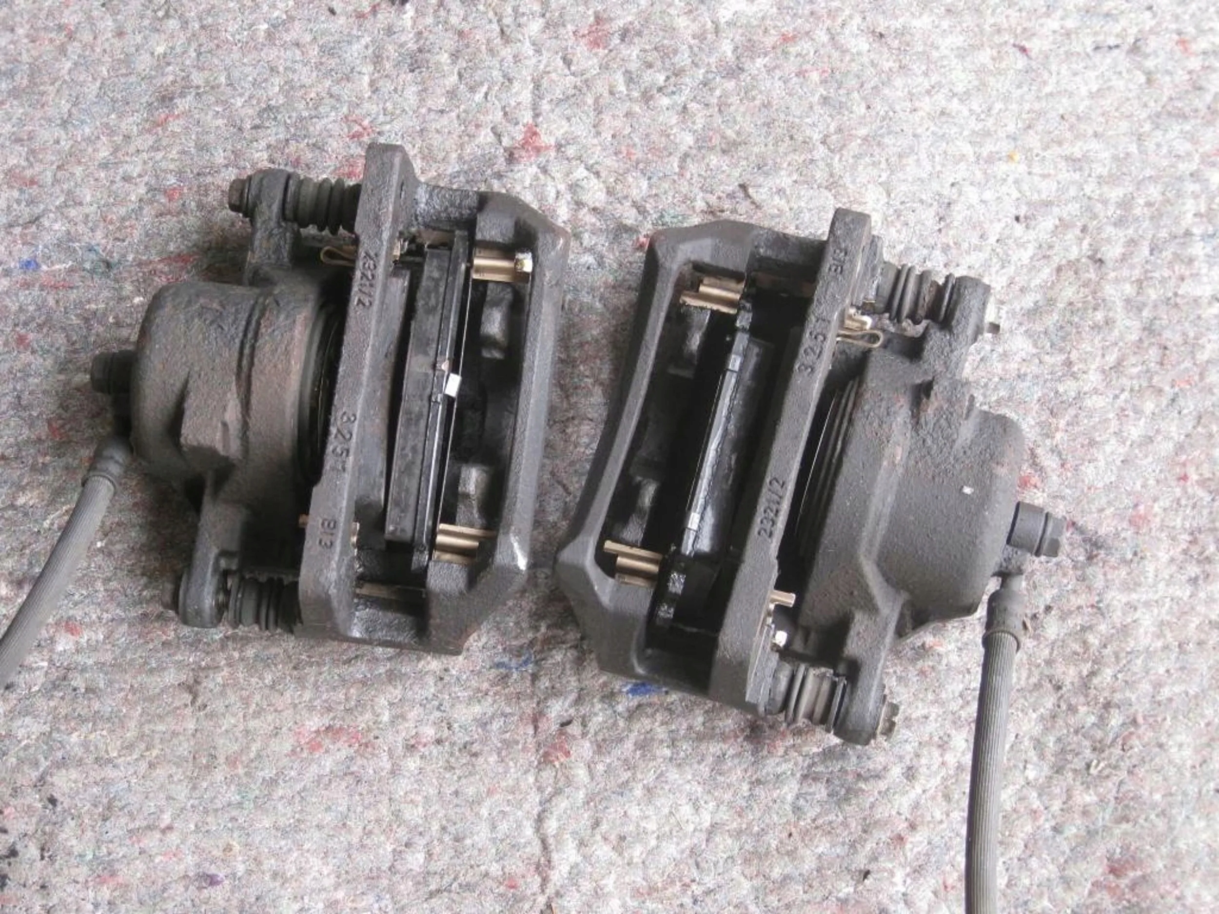 Honda Civic VII 2001 Zacisk hamulcowy przedni lewy Producent części Honda OE