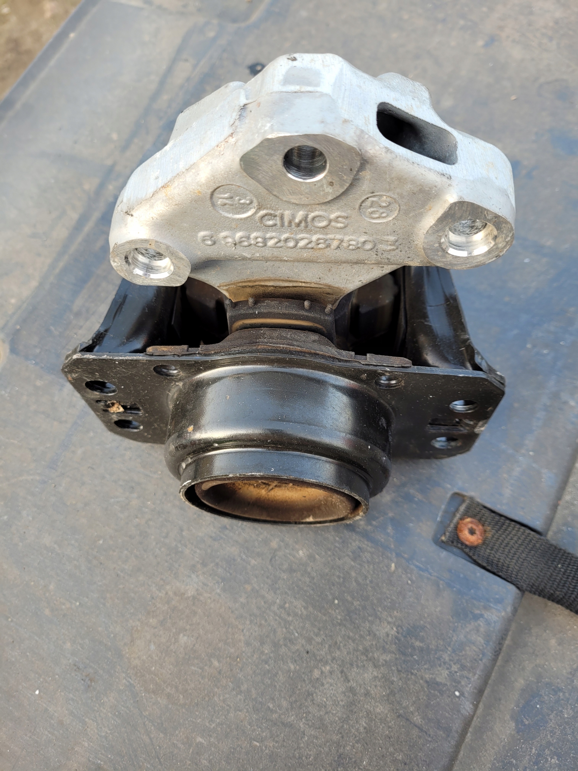 engine mount airbag PSA 9636270080