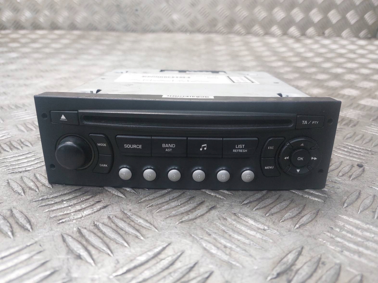 RADIO ODTWARZACZ CITROEN C4 e 9666967777