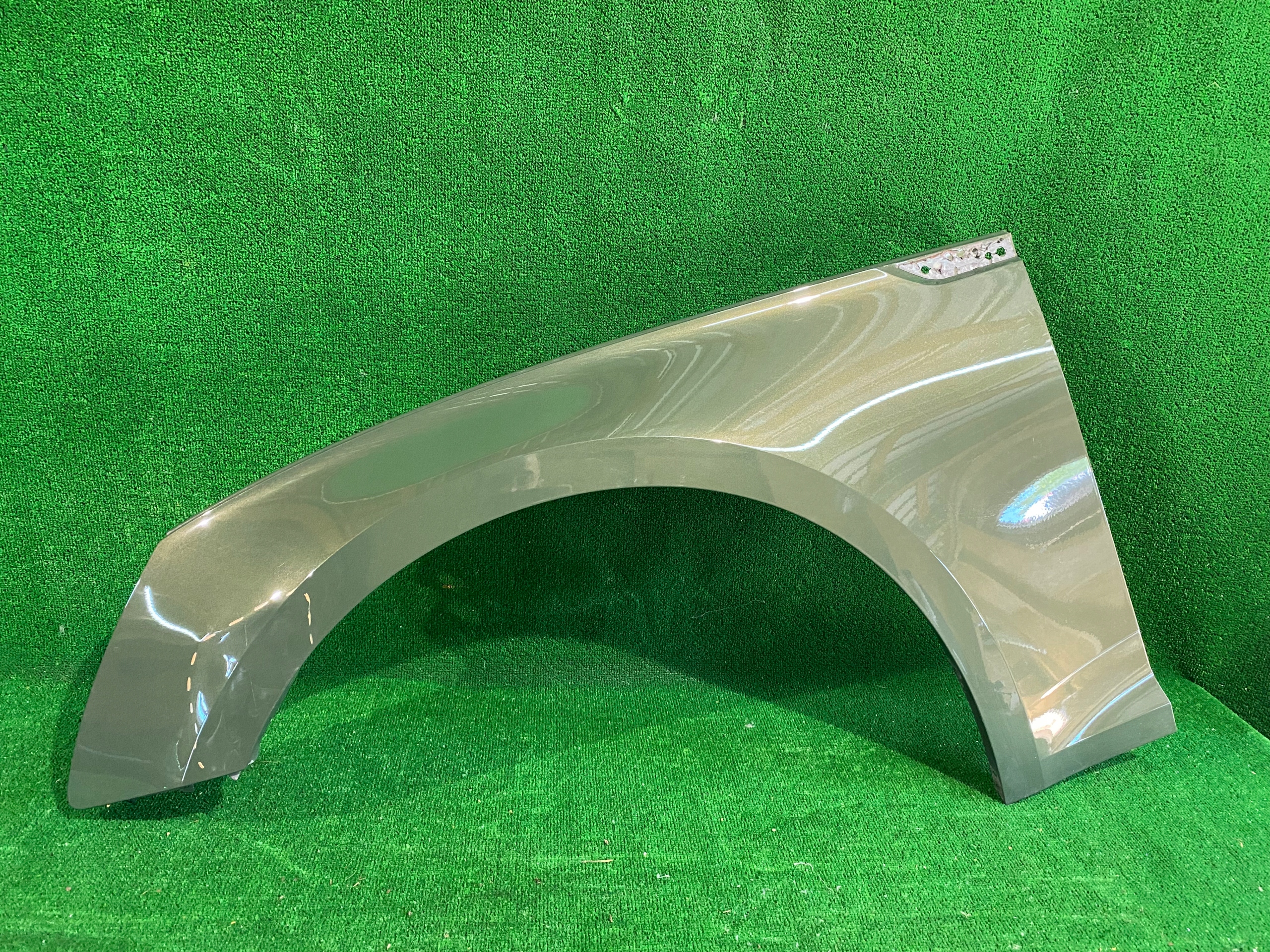 fender front left AUDI A5 8W NR.502