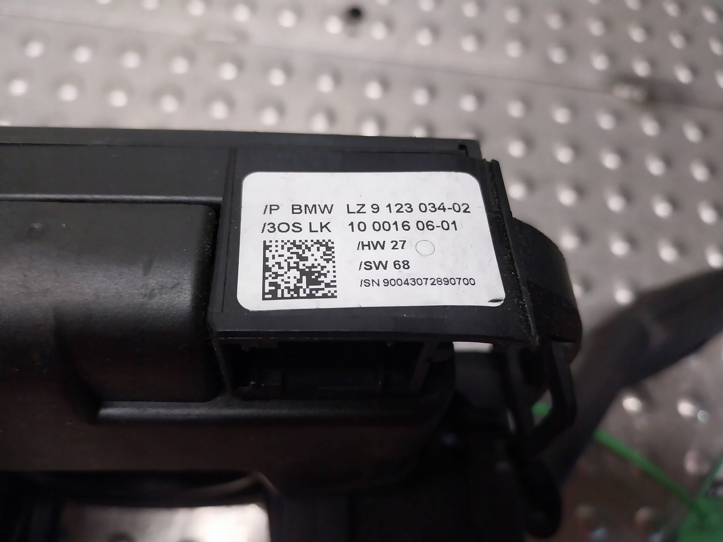 DEVIO LUCI TERGICRISTALLO TERGI DEVIO LUCI DEVIO 9123034 BMW E81 E84 E87 E88 E89 E90 E91