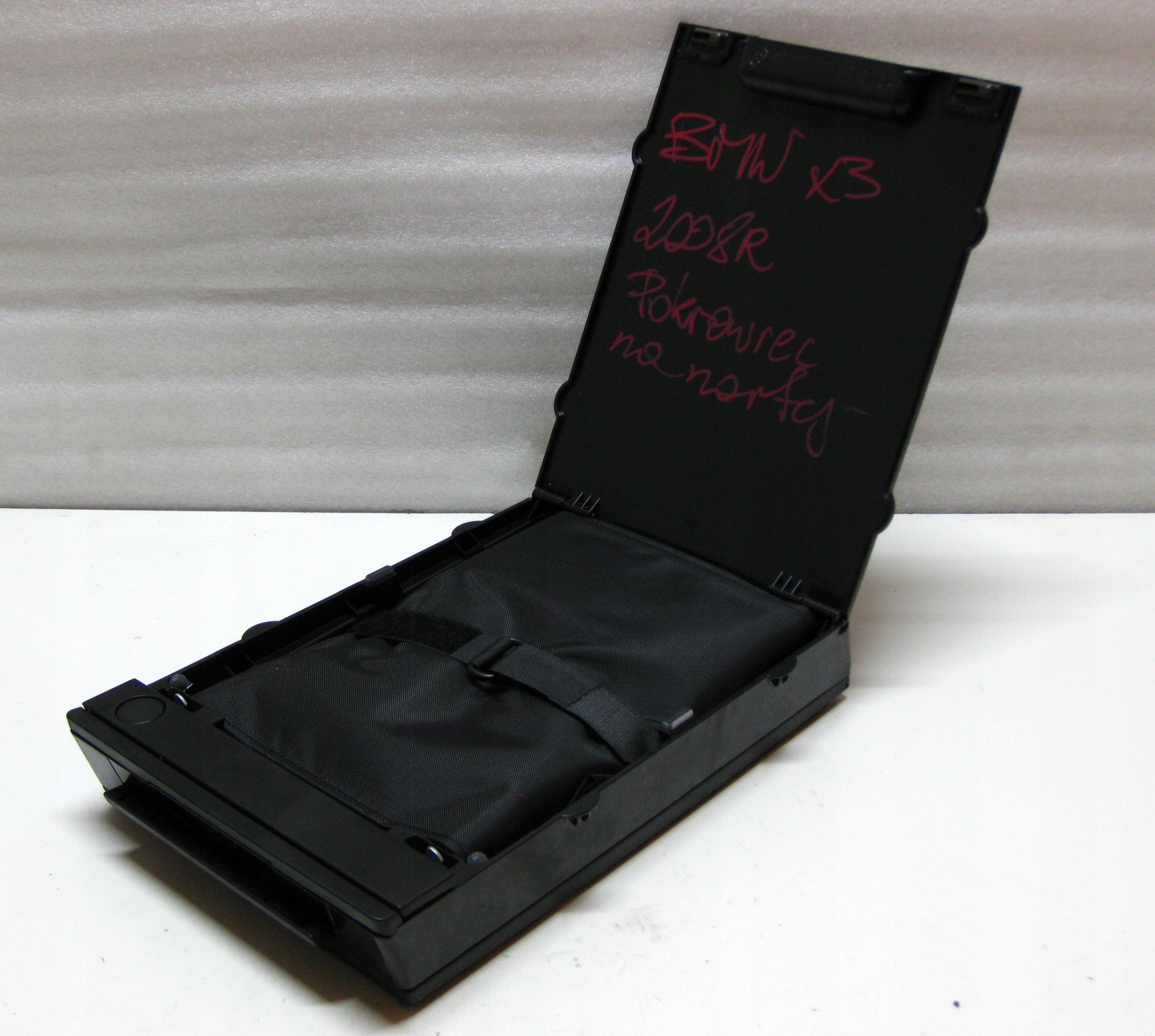 BMW X3 E83 LIFT 2008R. Couverture WOREK pour NARTY 9168952