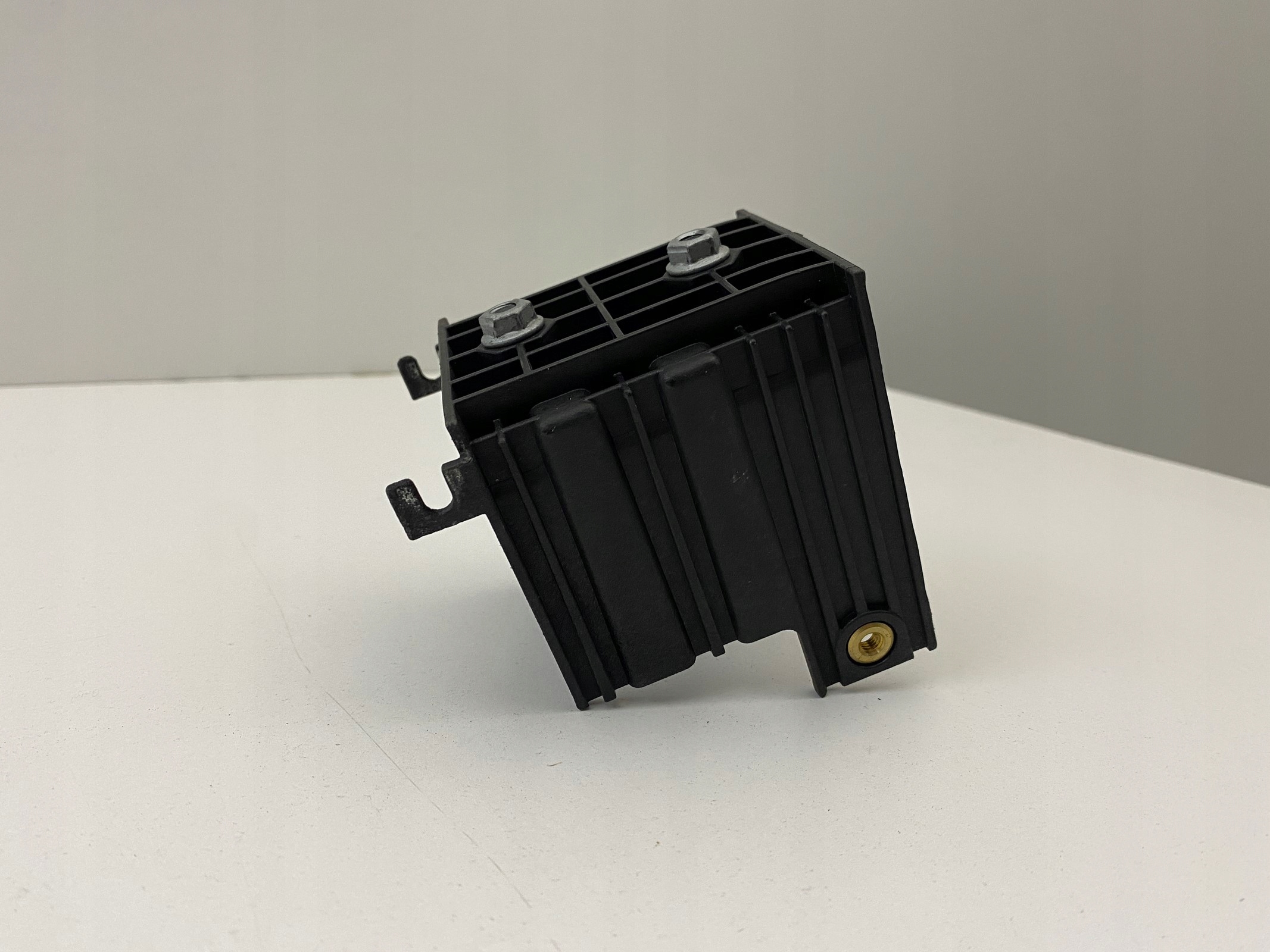 11N0781CP - MCLAREN MP4 12C КРОНШТЕЙН КРІПЛЕННЯ РАМКА 12-