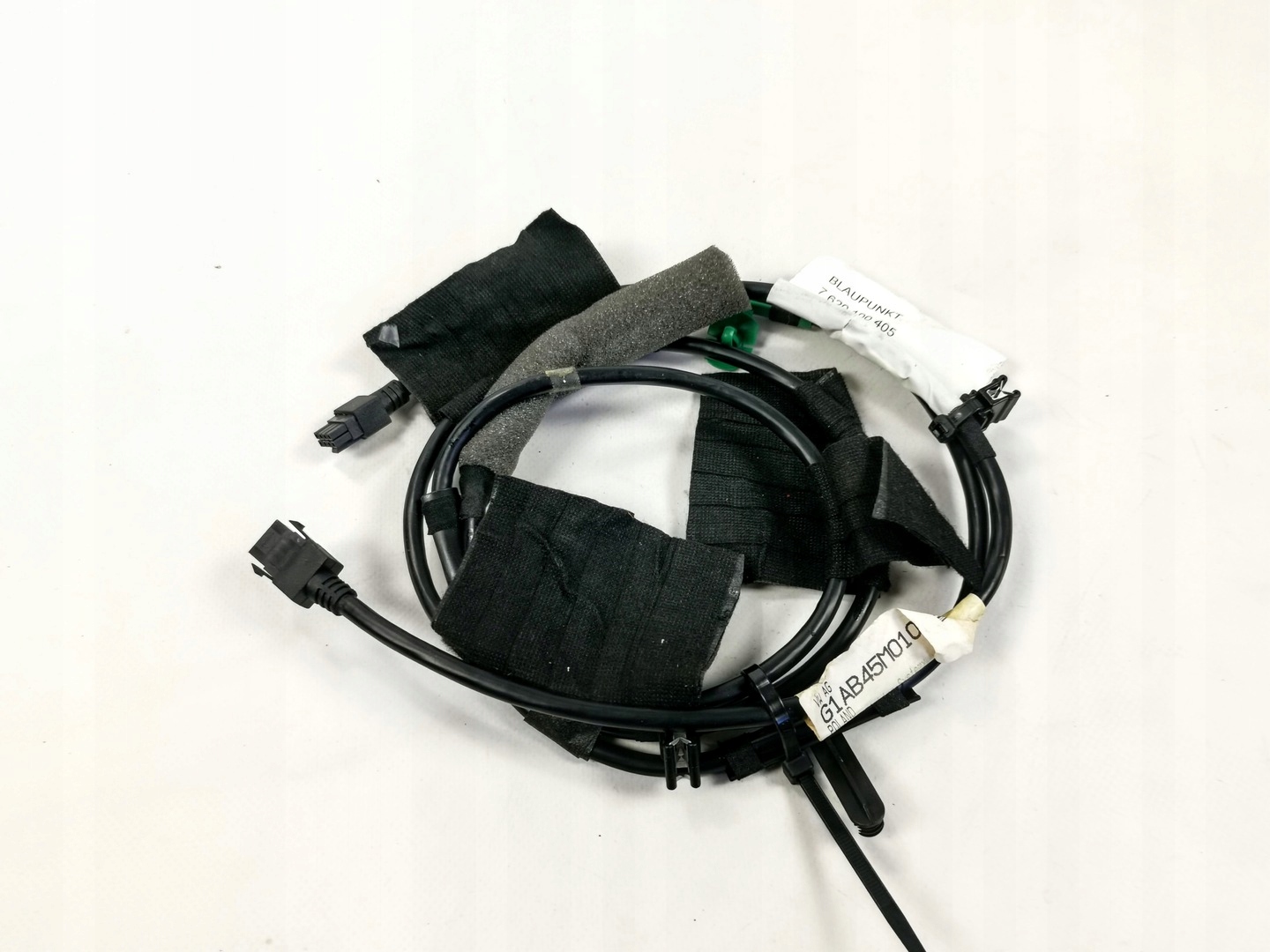 VW KABEL MONITORA LCD BLAUPUNKT 7 620 100 405 Producent code 7620100405