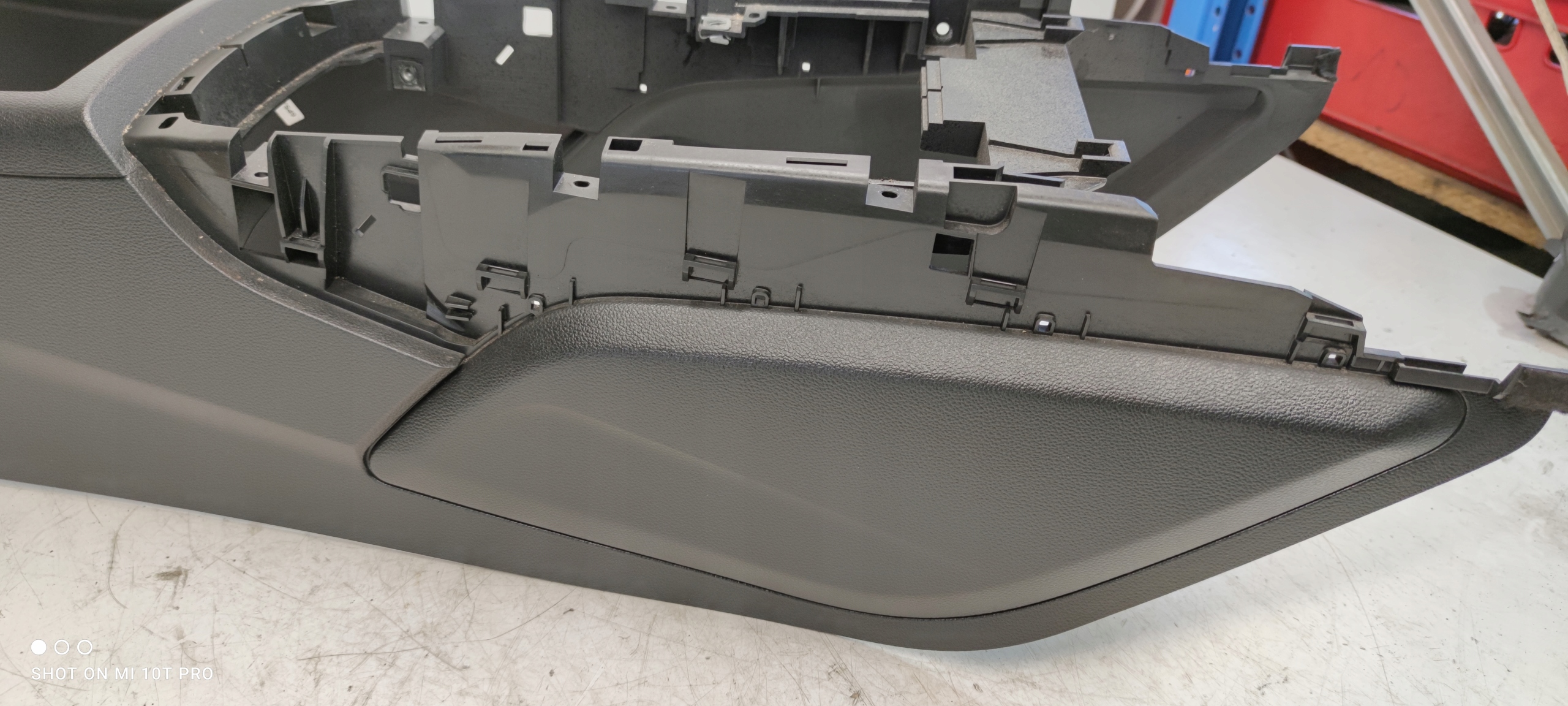 TUNEL MITTE AUDI A6 C7 A7 4G0863244