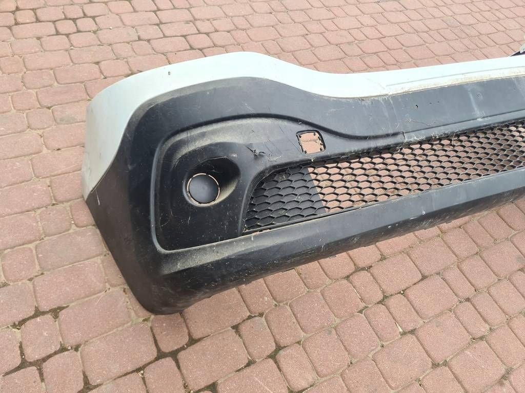 Frontstoßstange - wymaga lakierowania Renault Trafic III