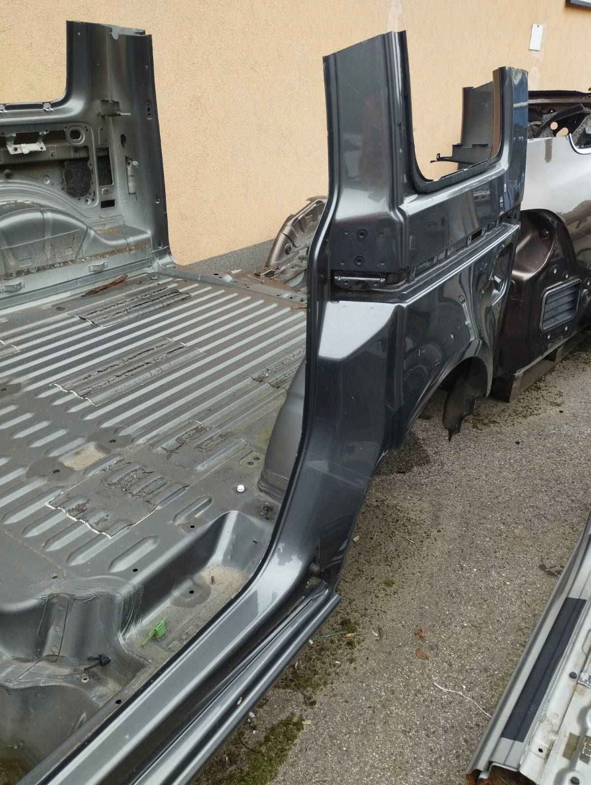 VW CADDY IV 2K ĆWIARTKA LEWA TYŁ BŁOTNIK