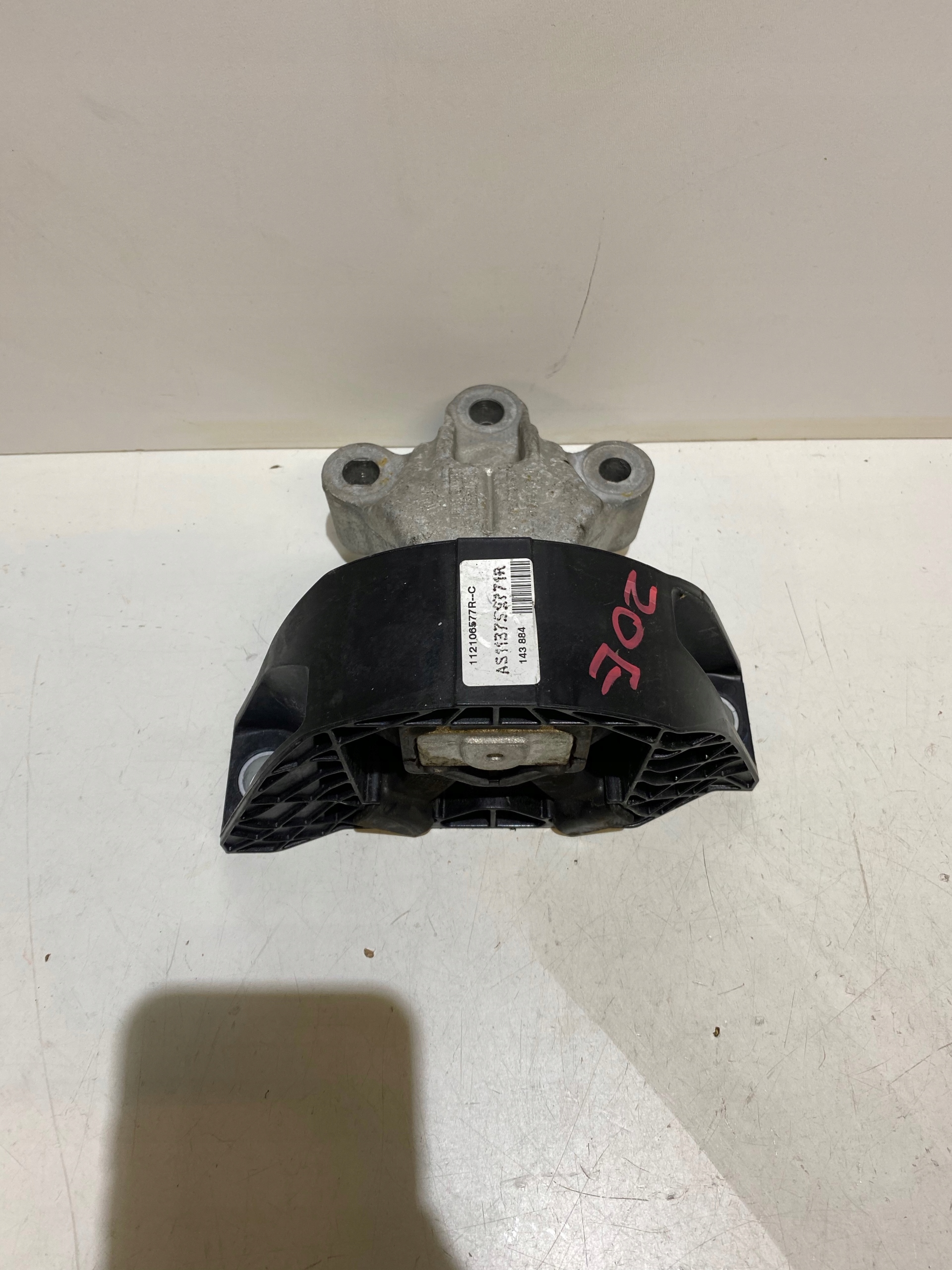 RENAULT ZOE II HOLDER ENGINE MOUNT 112106577R