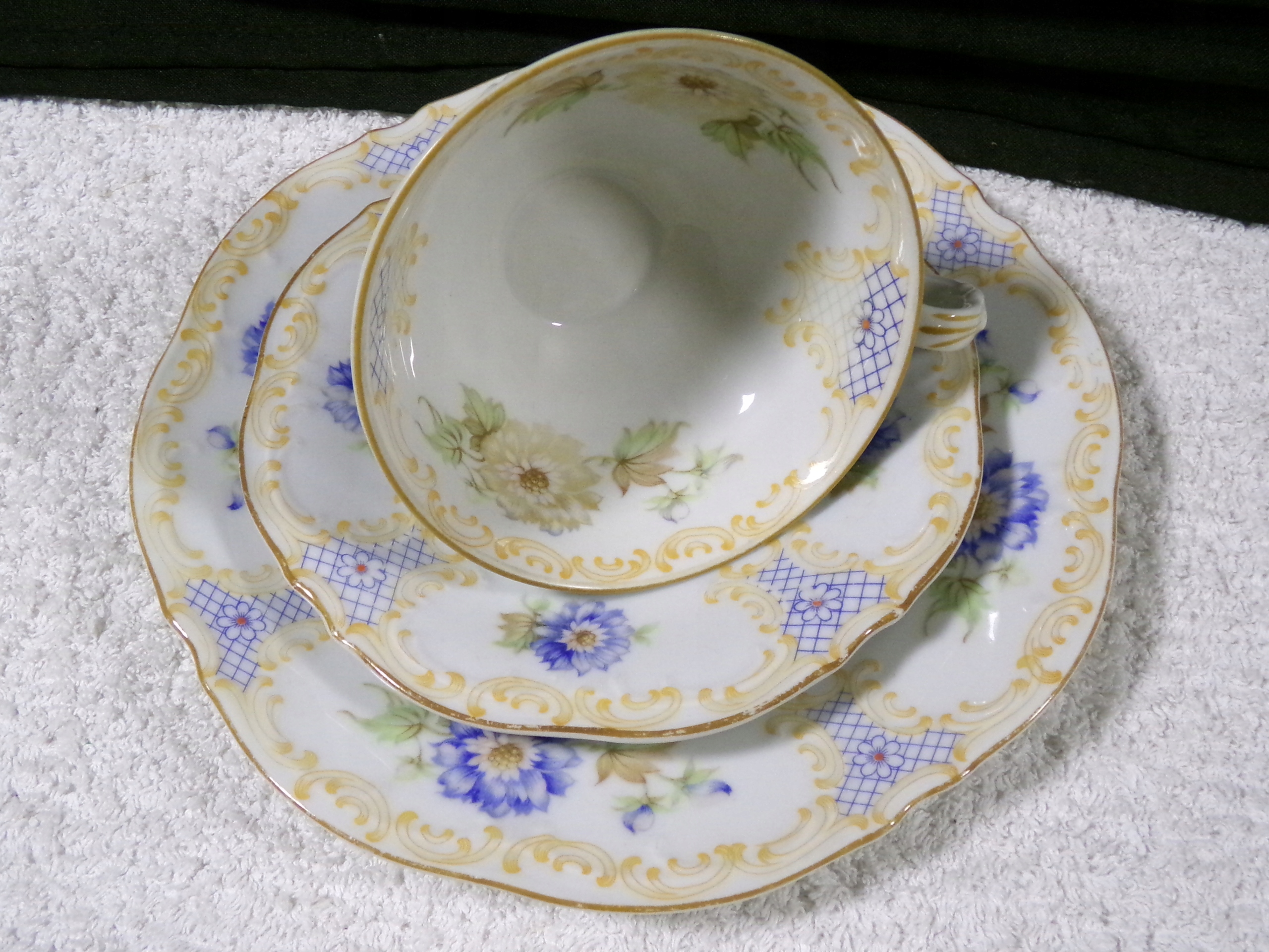 PIĘKNY ZESTAW ŚNIADANIOWY-SCHUMANN OKOŁO 1945