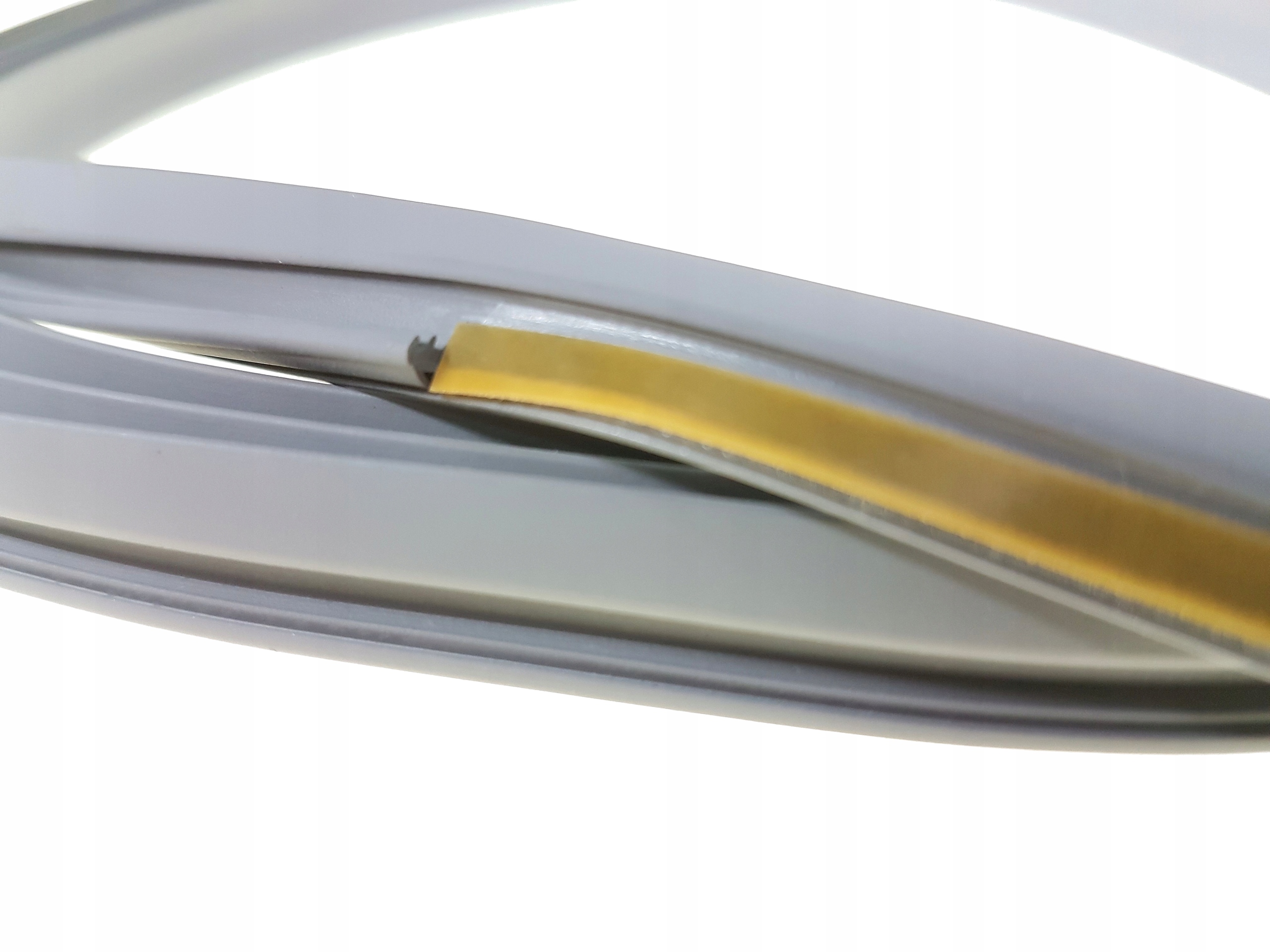 RAV4 01-05 USZCZELKA LISTWA NAKŁADKA BŁOTNIK TYŁ Kolor szary