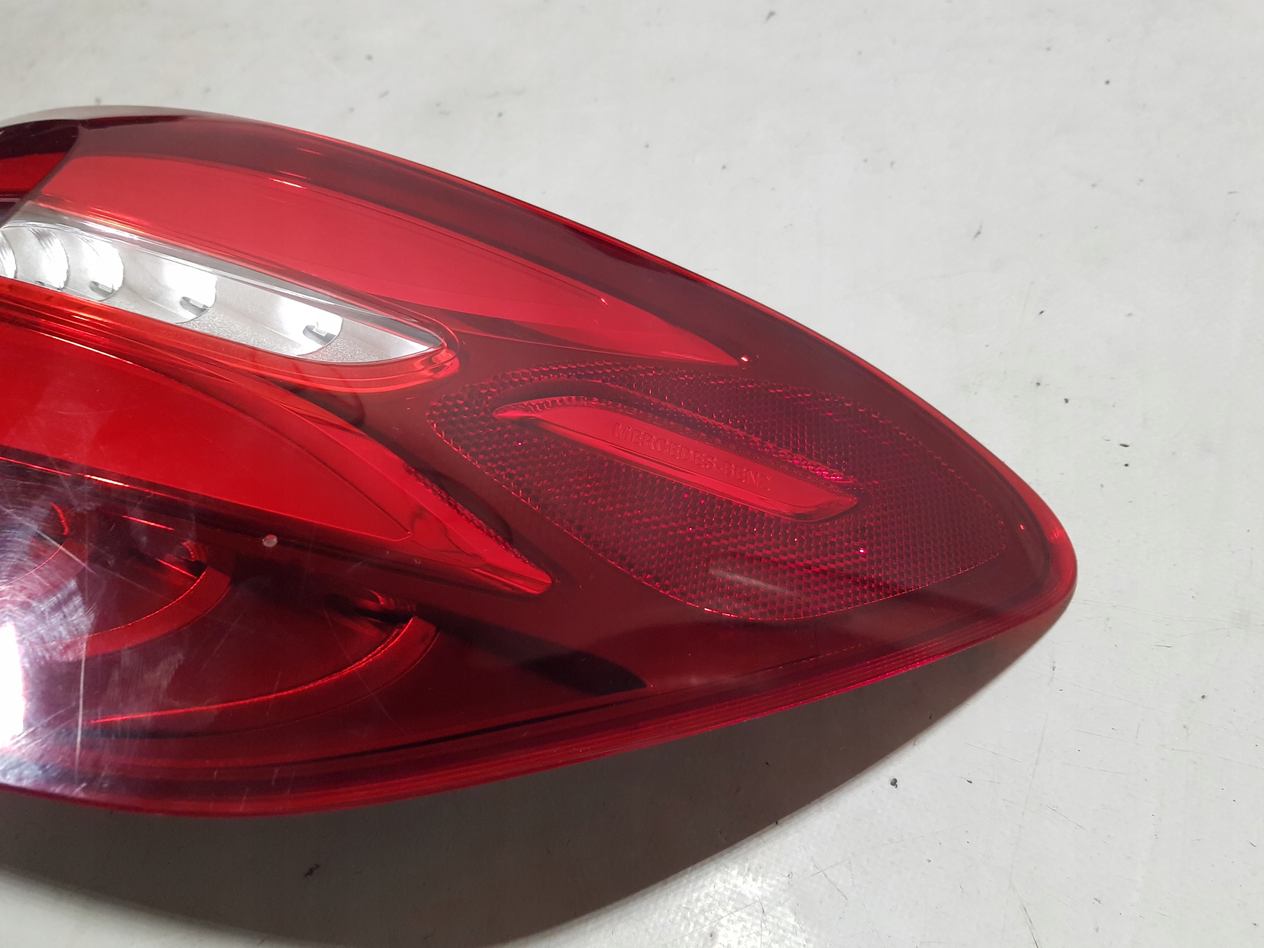 MERCEDES GLC X253 W253 light right rear part right rear W fender