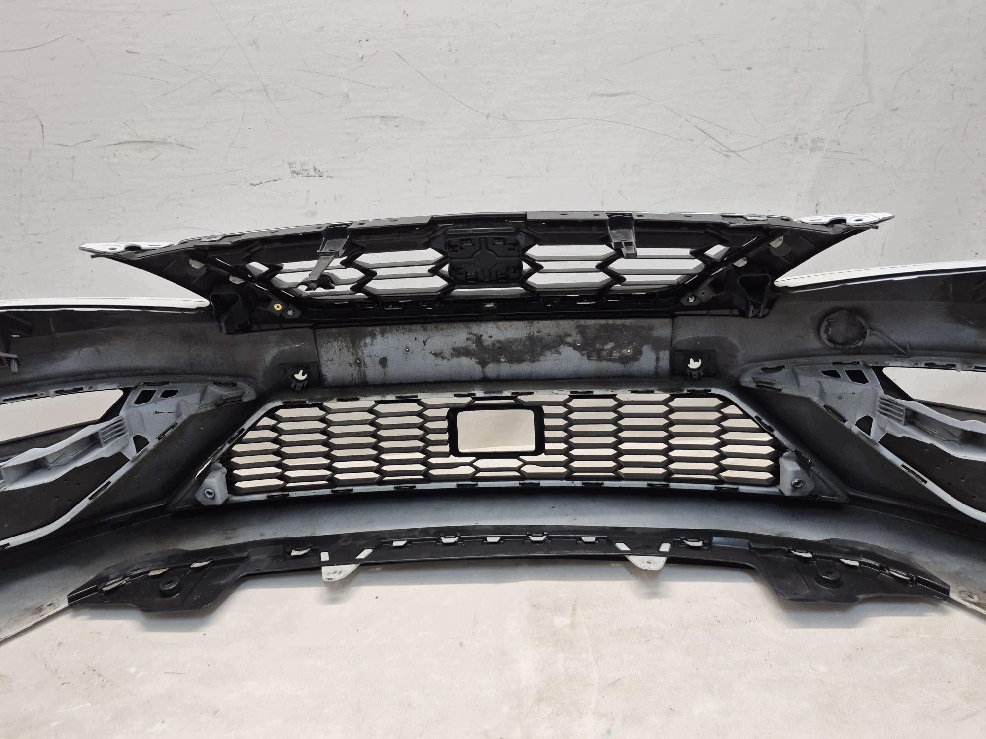 SEAT LEON III 5F LIFT FR 17- bumper front front PDC SPR 5F0807221AB