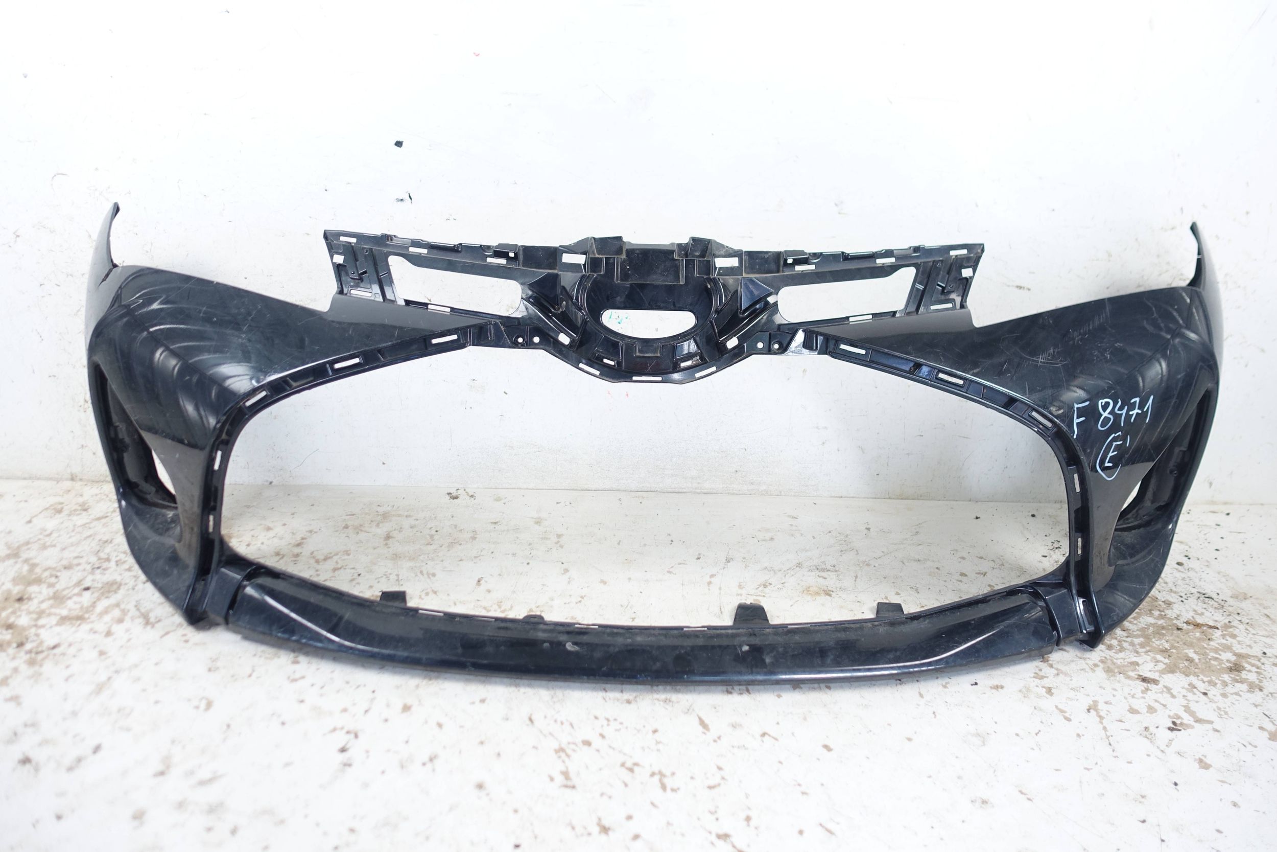 bumper front front TOYOTA YARIS 3 III LIFT 2014-2017 521190D660