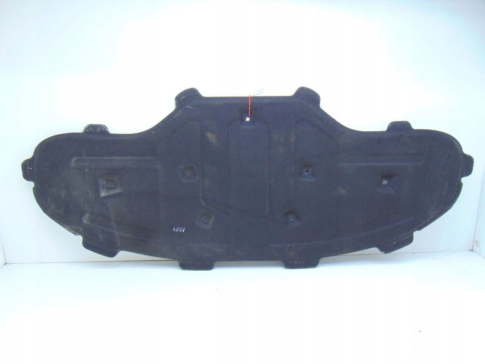 soundproofing PODBITKA bonnets SPINKI AUDI A8 D4 4H 4H0863825B